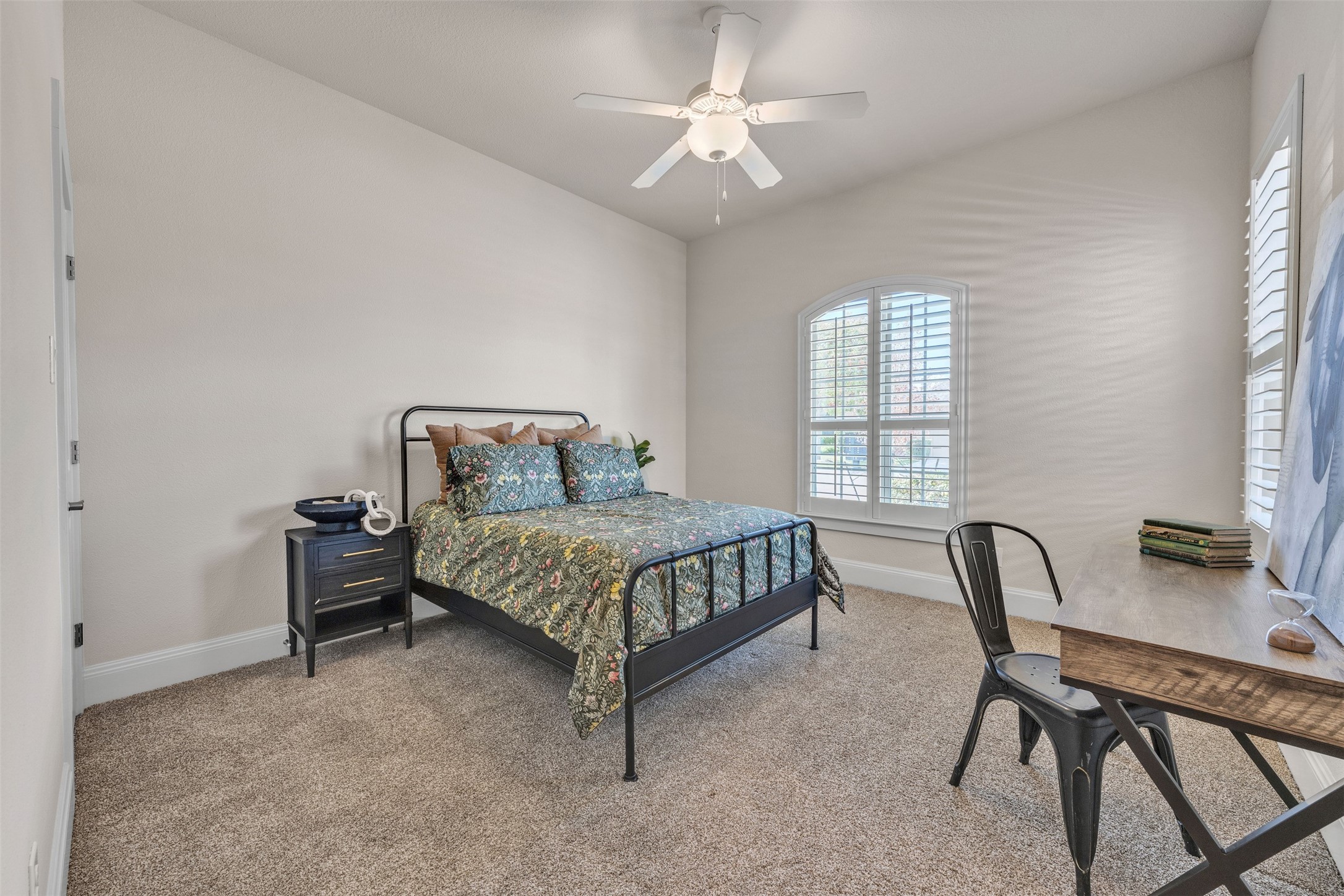 2908 Esplanade Boulevard 2908