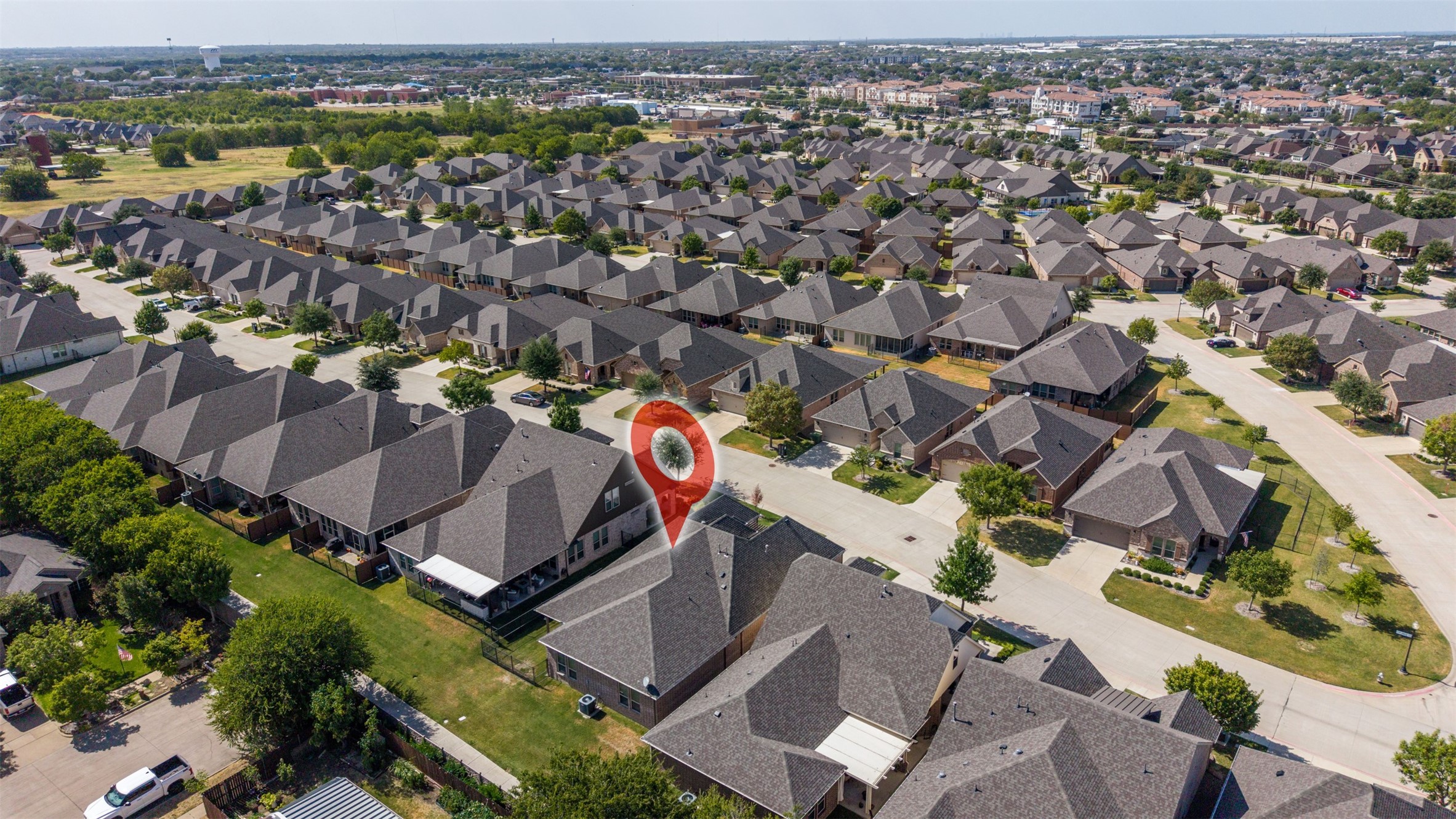 2908 Esplanade Boulevard 2908