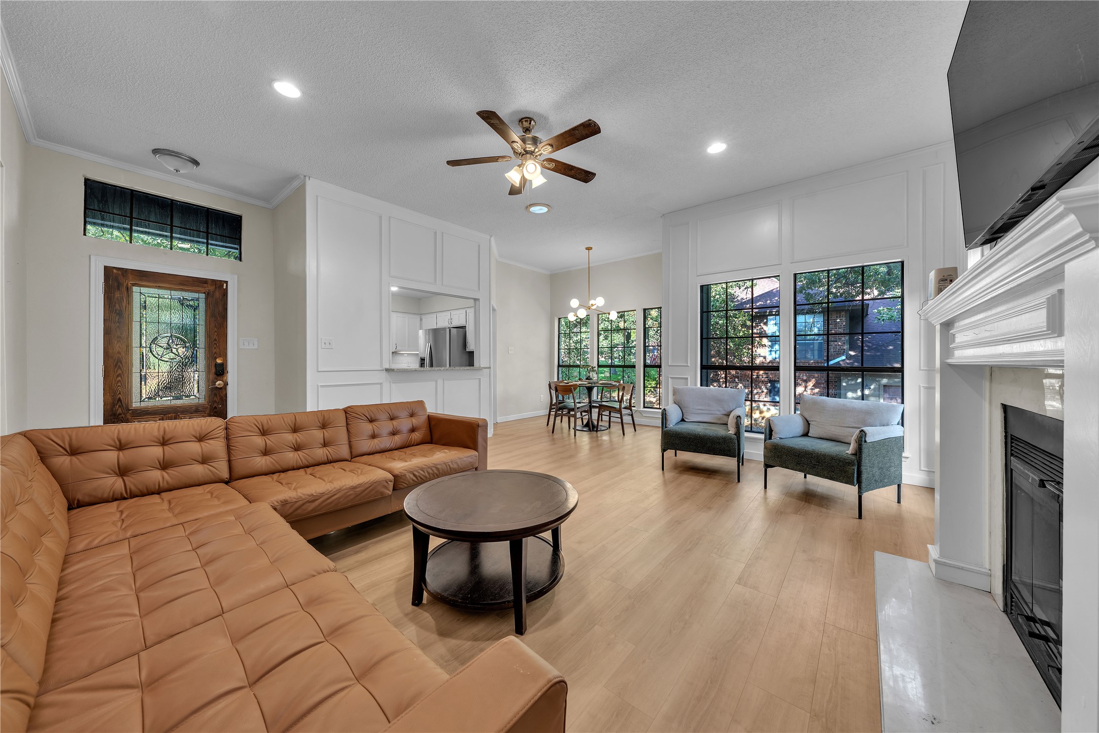 4404 Rain Forest Drive