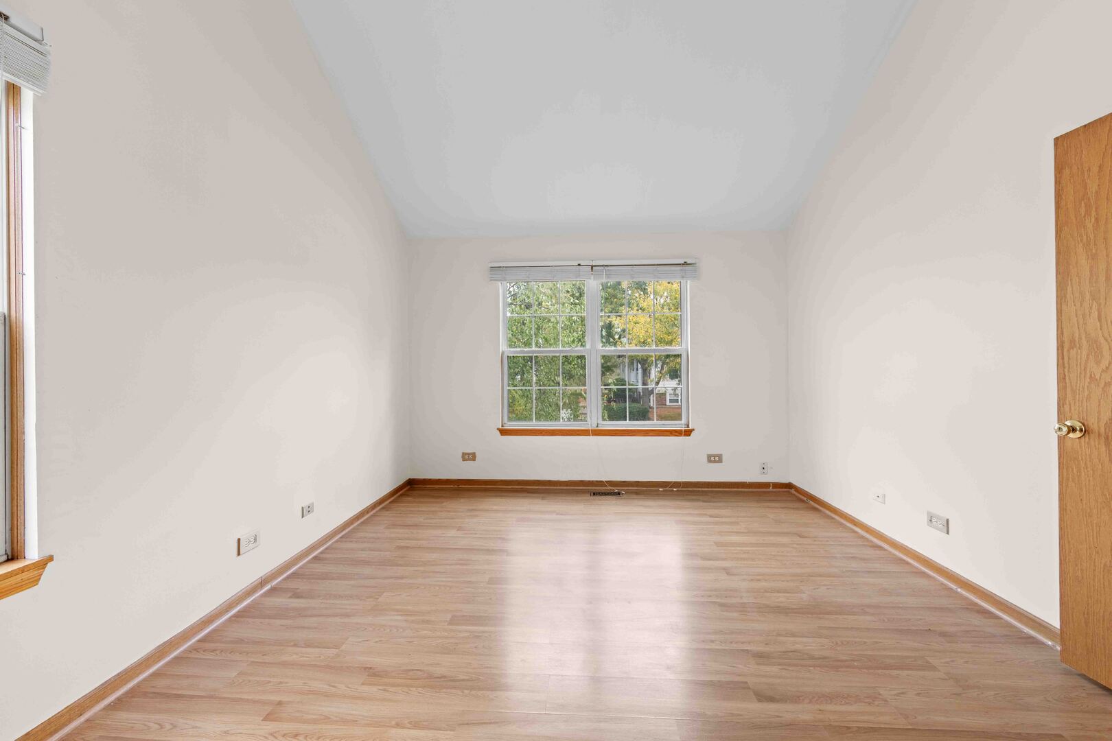 992 Manchester Circle Unit: 0