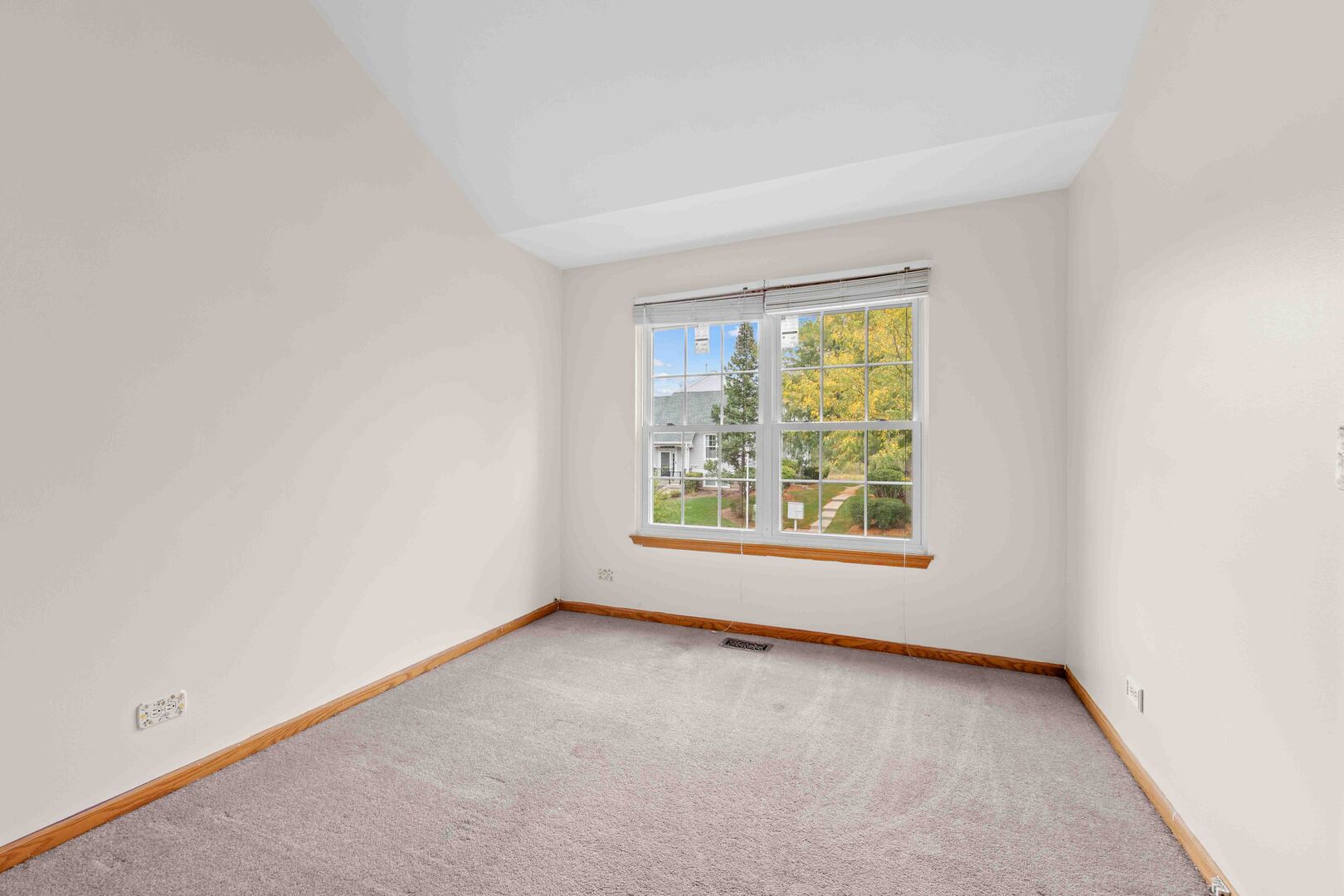 992 Manchester Circle Unit: 0