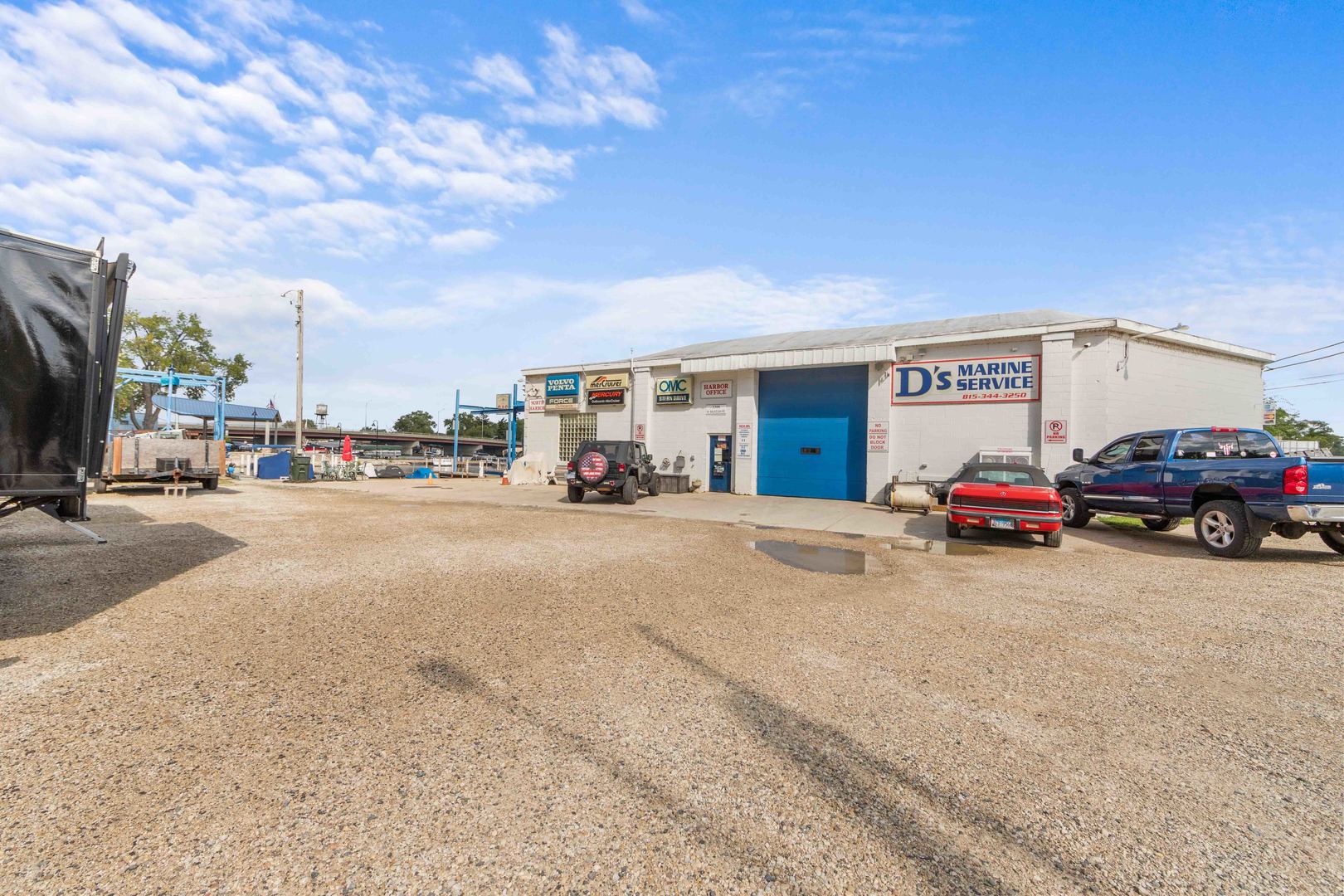 3308 Waukegan Road