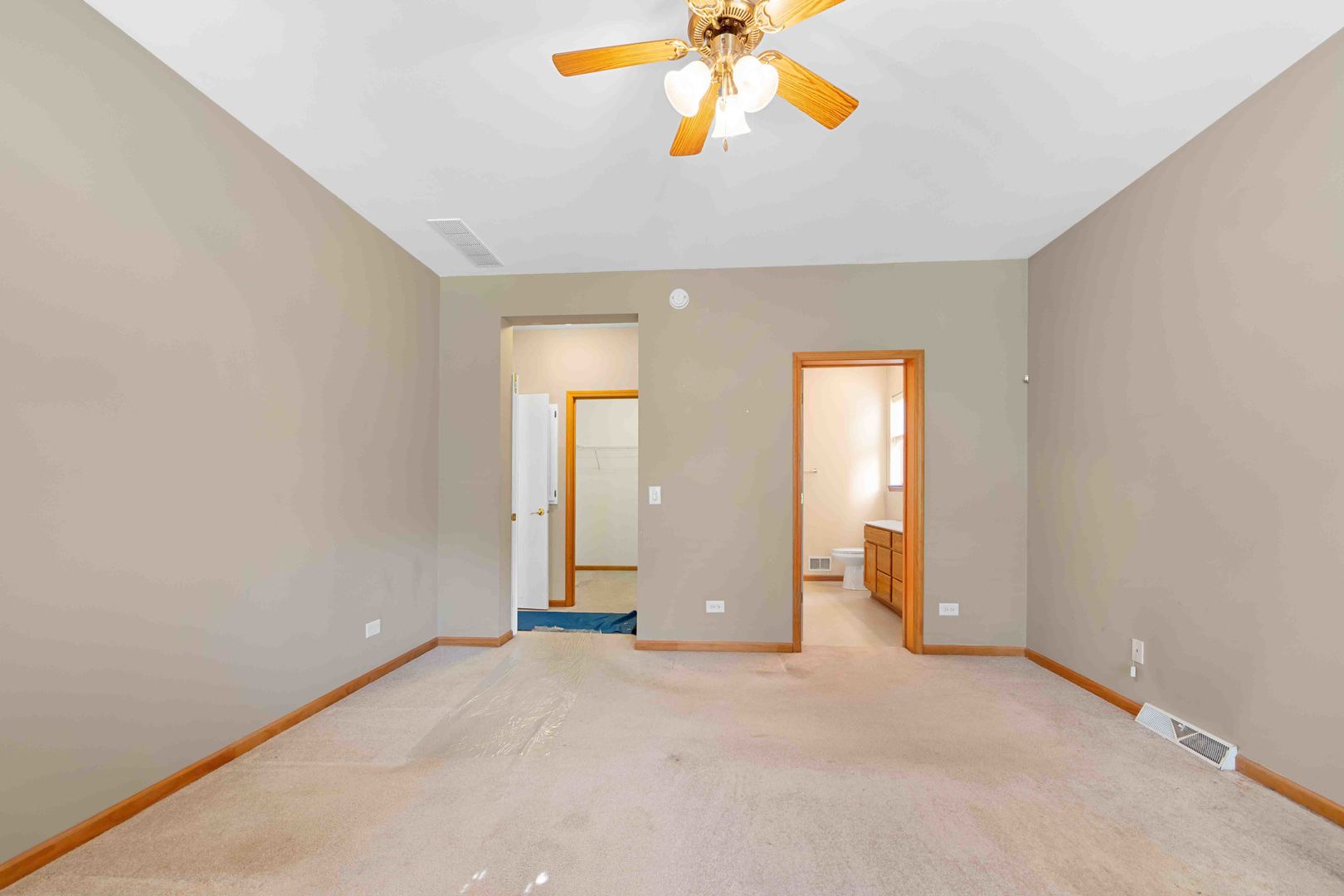 102 Hitching Post Lane