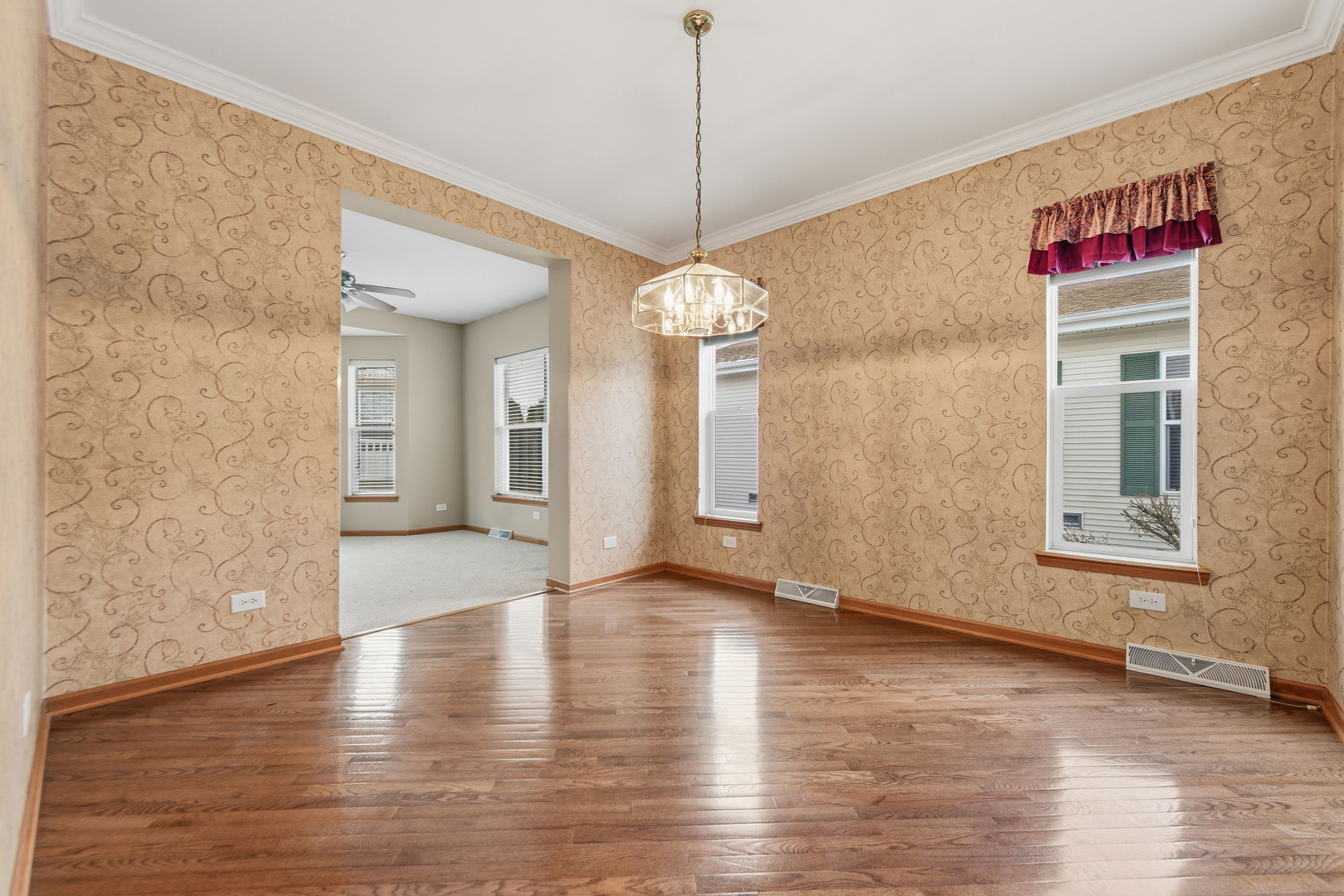 102 Hitching Post Lane