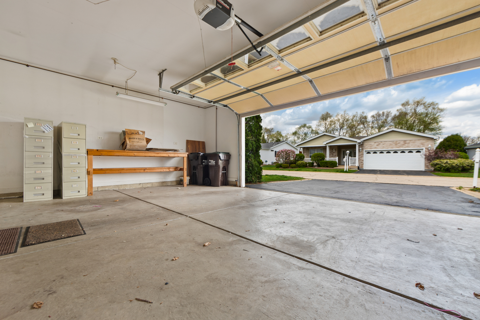 102 Hitching Post Lane