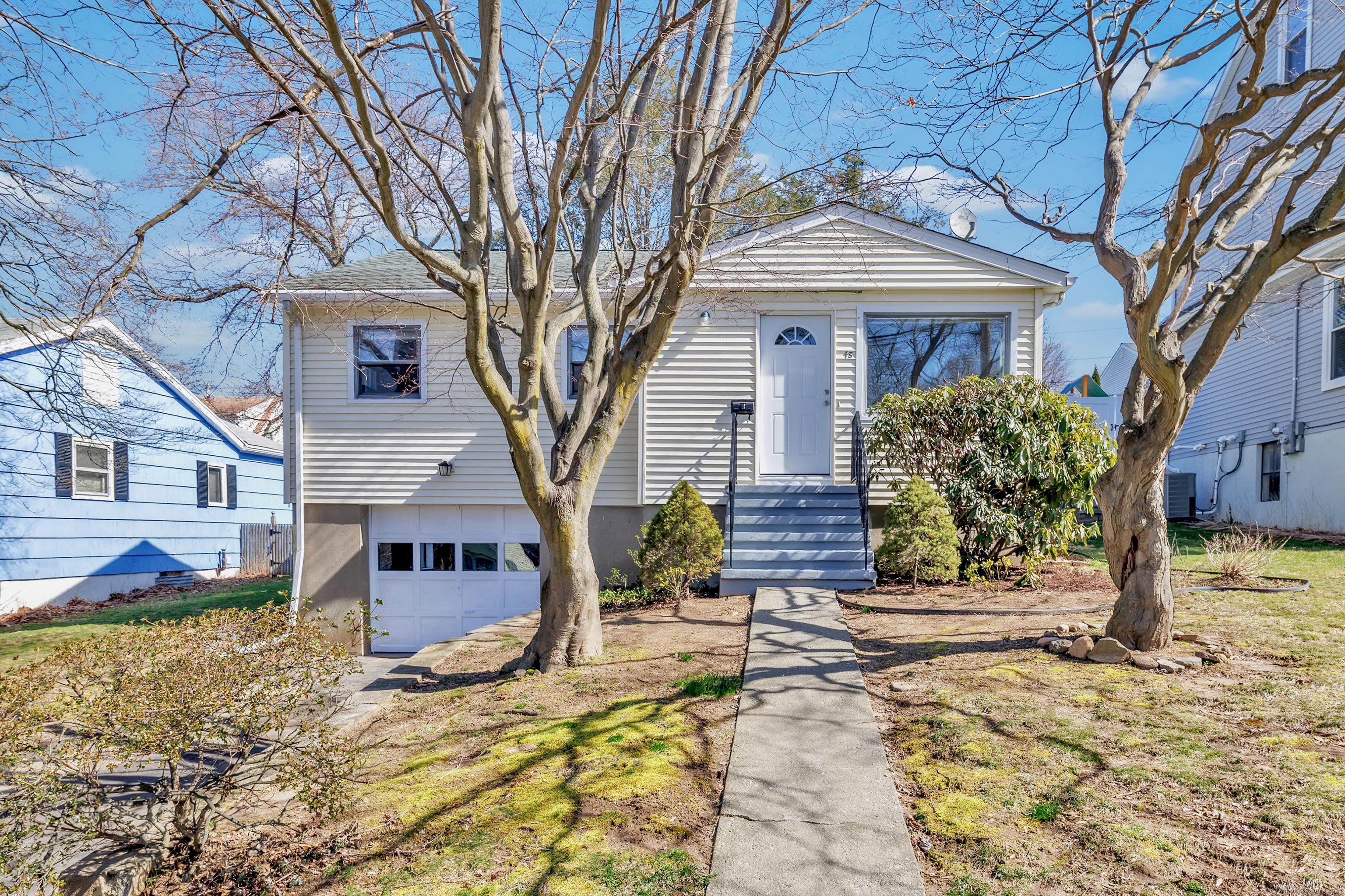 48 Rena Place