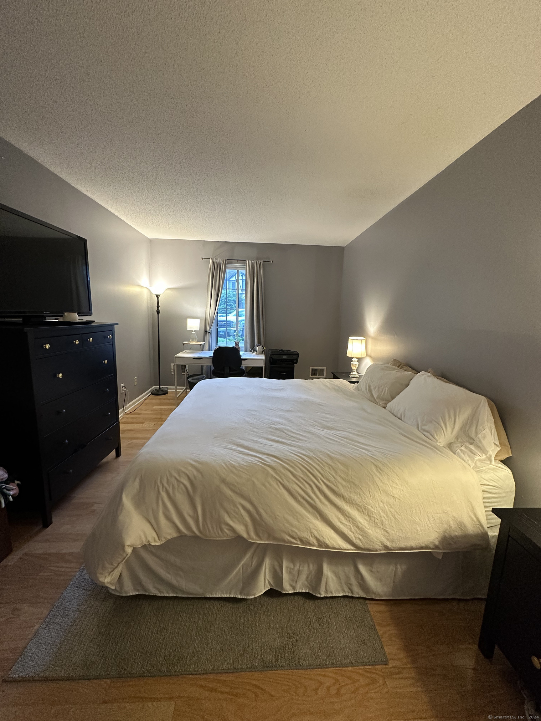 365 Mather Street Unit: APT 87