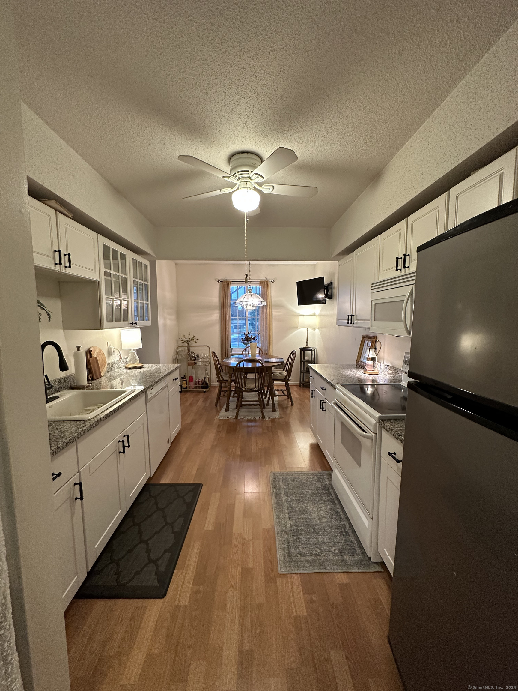 365 Mather Street Unit: APT 87