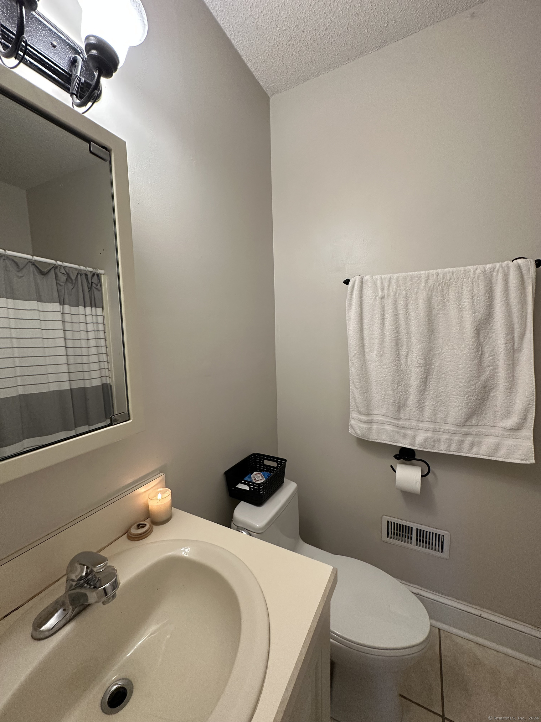 365 Mather Street Unit: APT 87