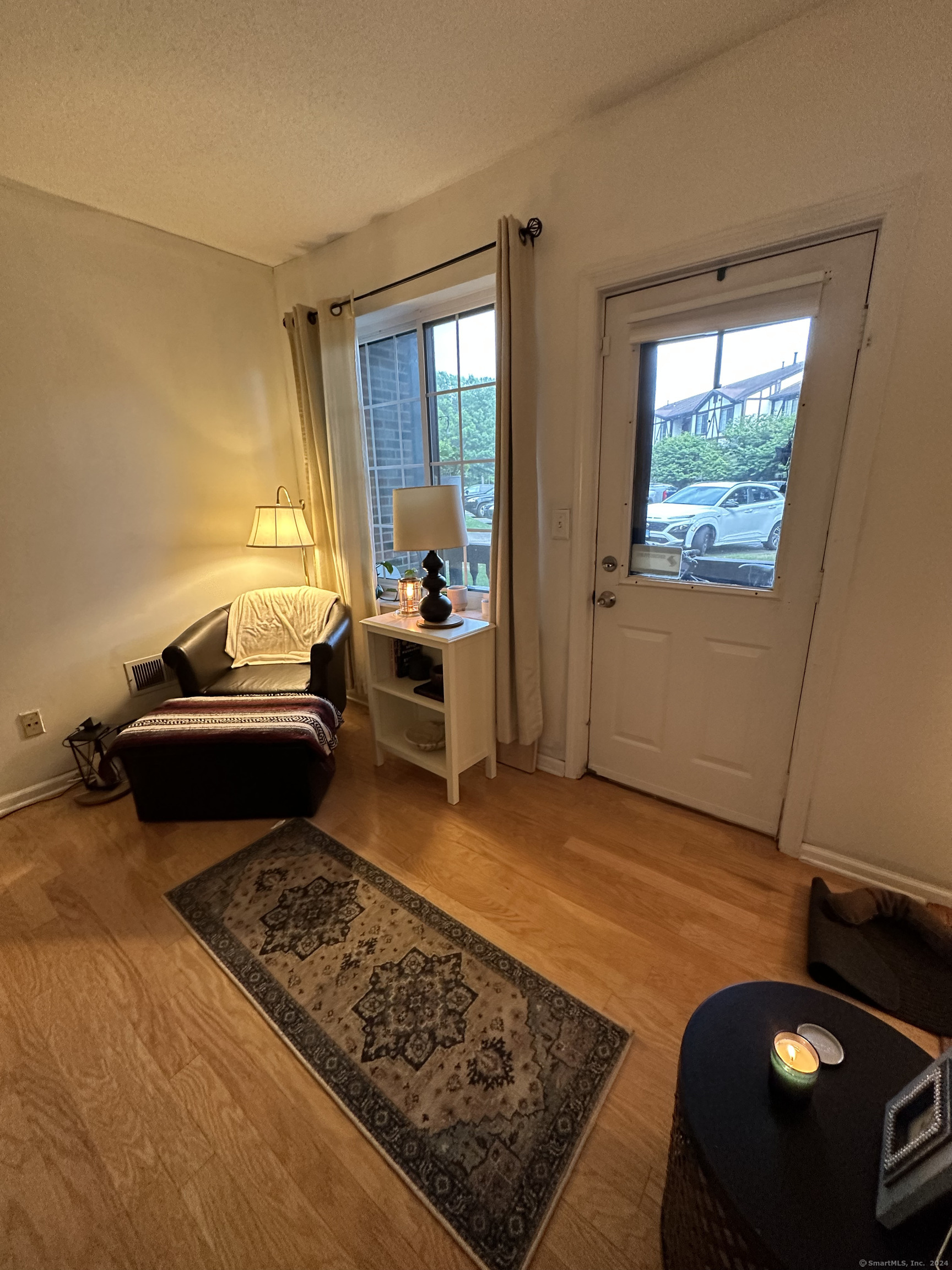 365 Mather Street Unit: APT 87