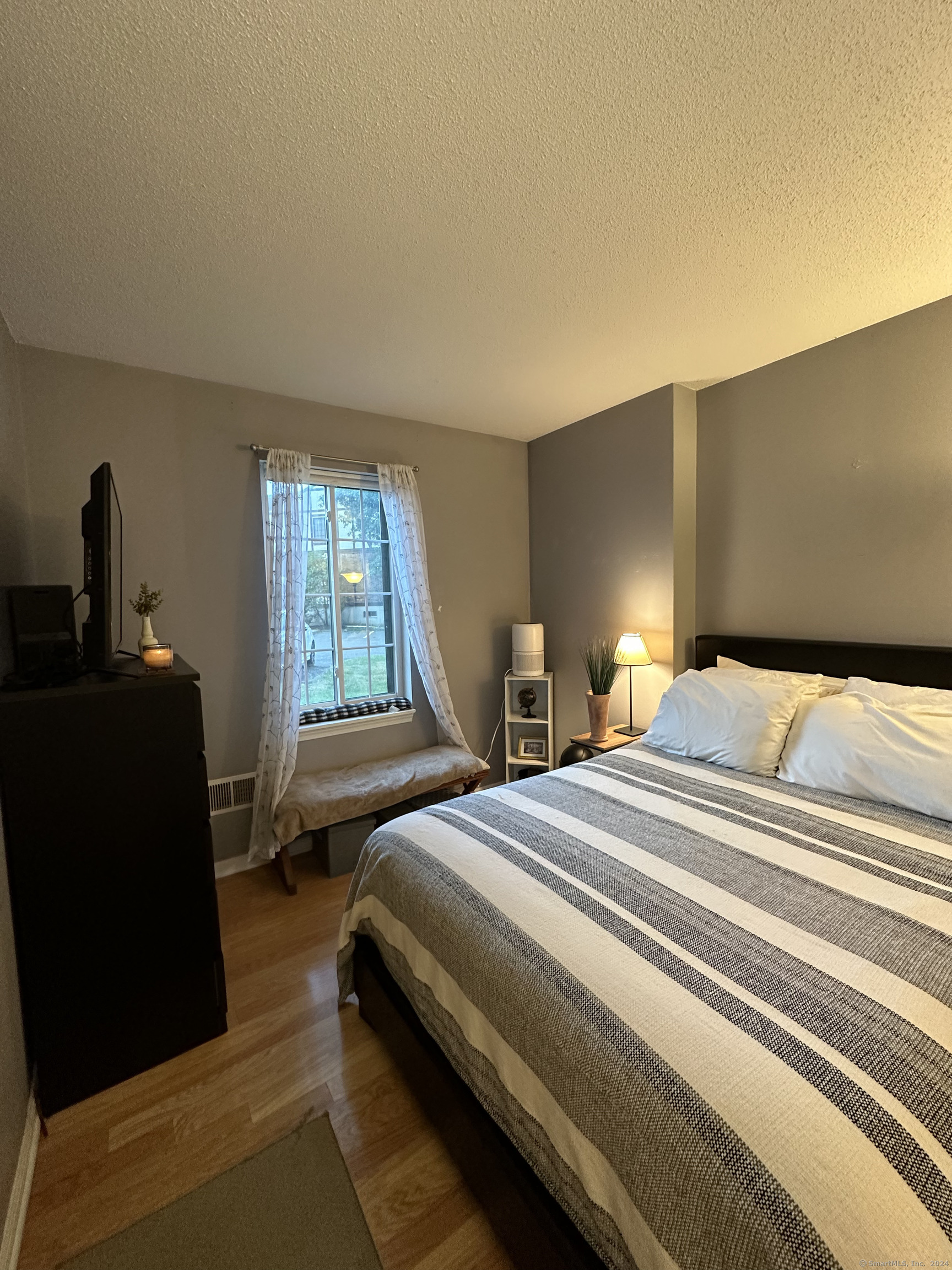 365 Mather Street Unit: APT 87