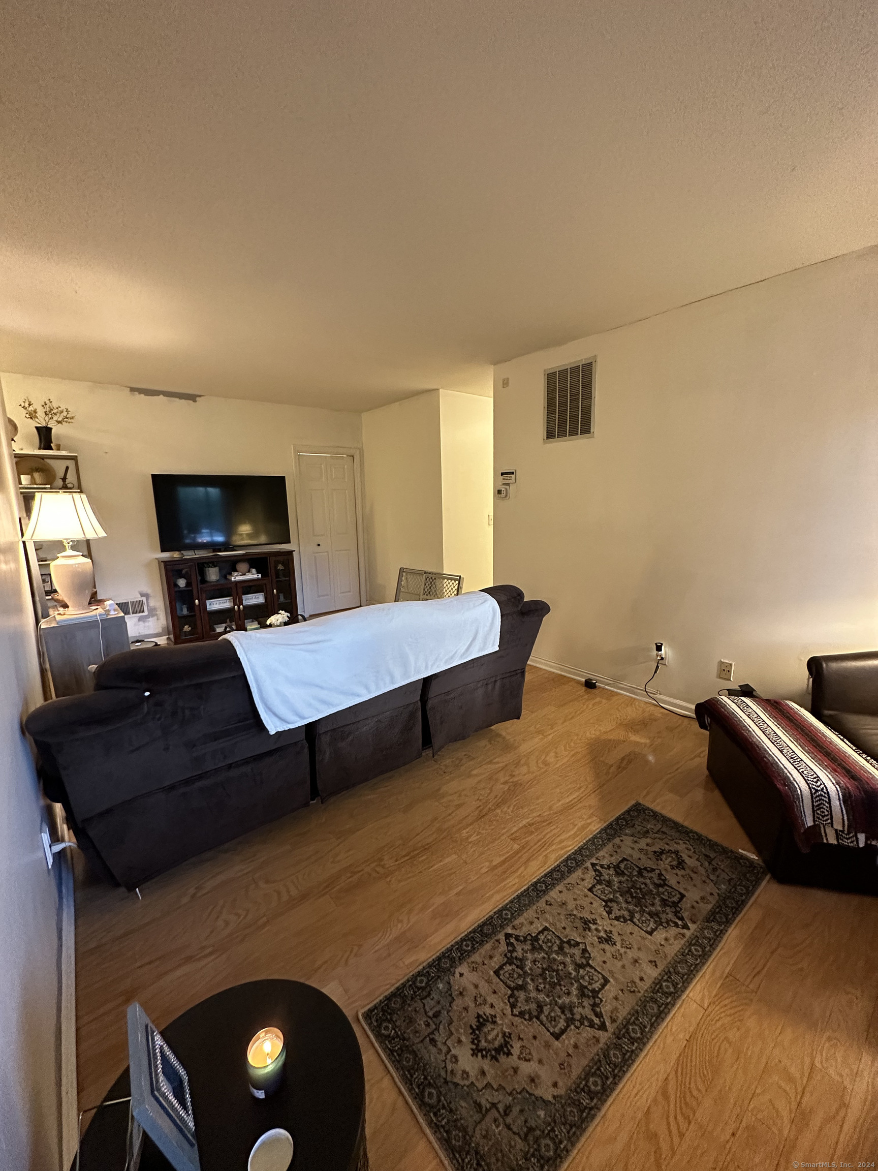 365 Mather Street Unit: APT 87