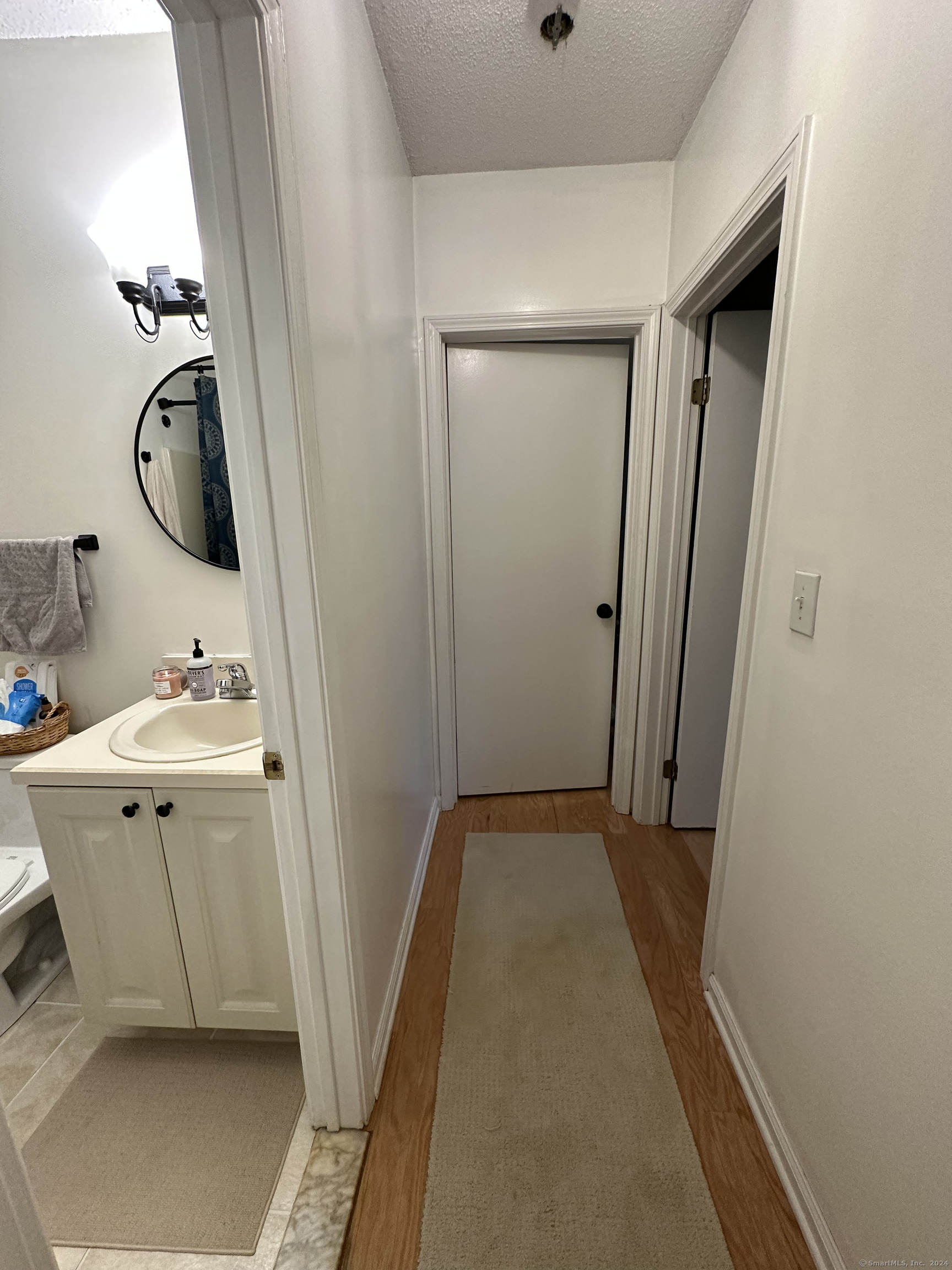 365 Mather Street Unit: APT 87