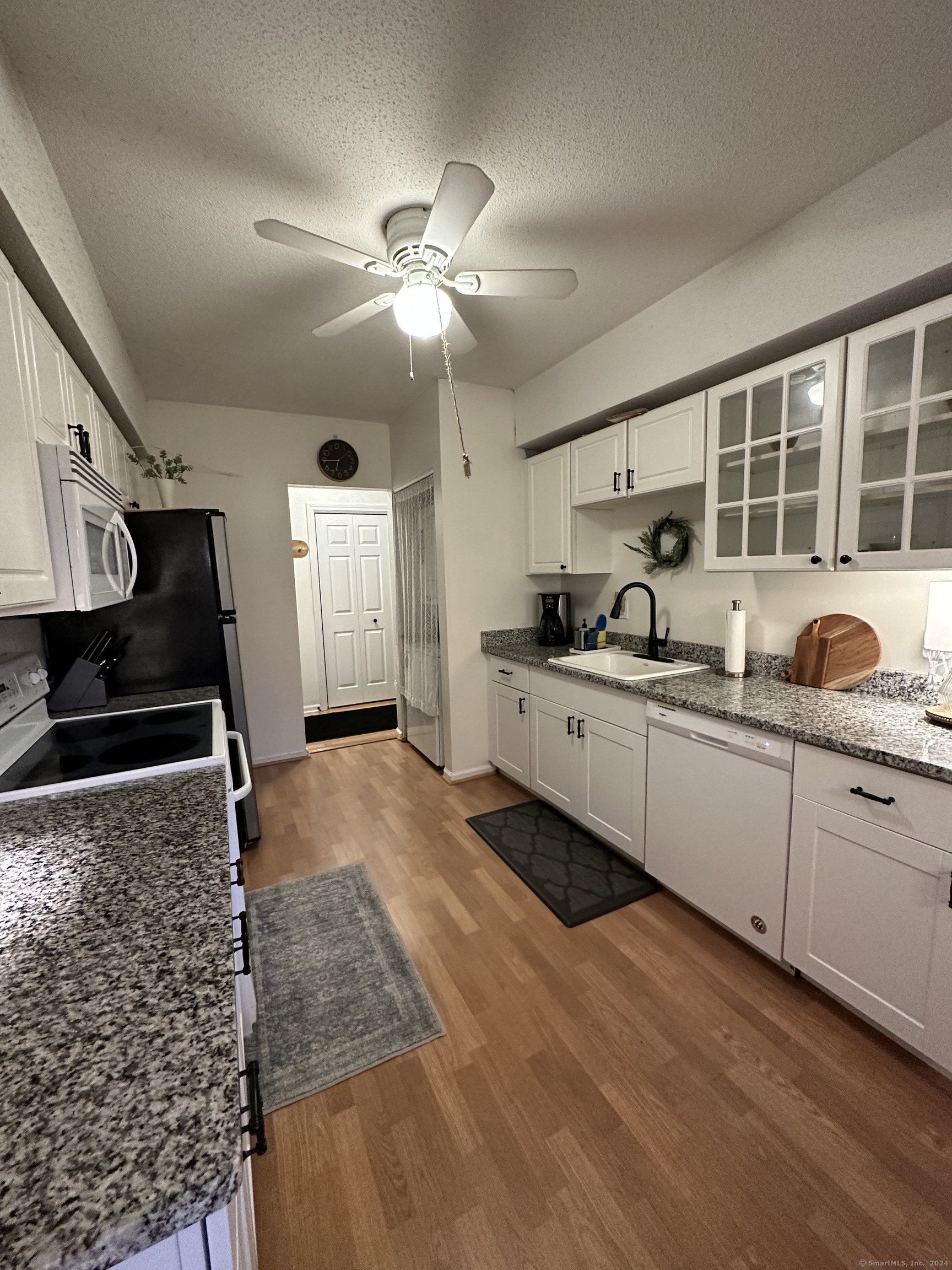 365 Mather Street Unit: APT 87