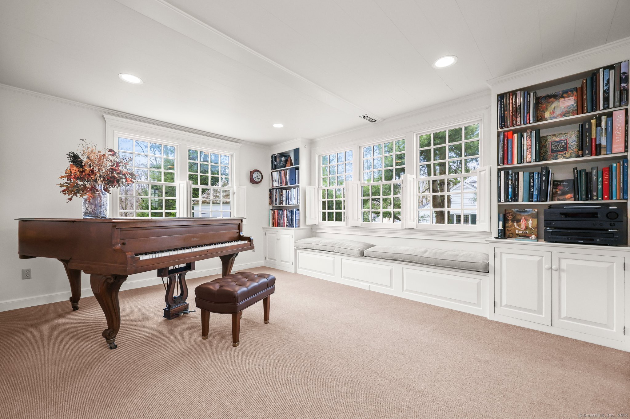 346 Taintor Drive