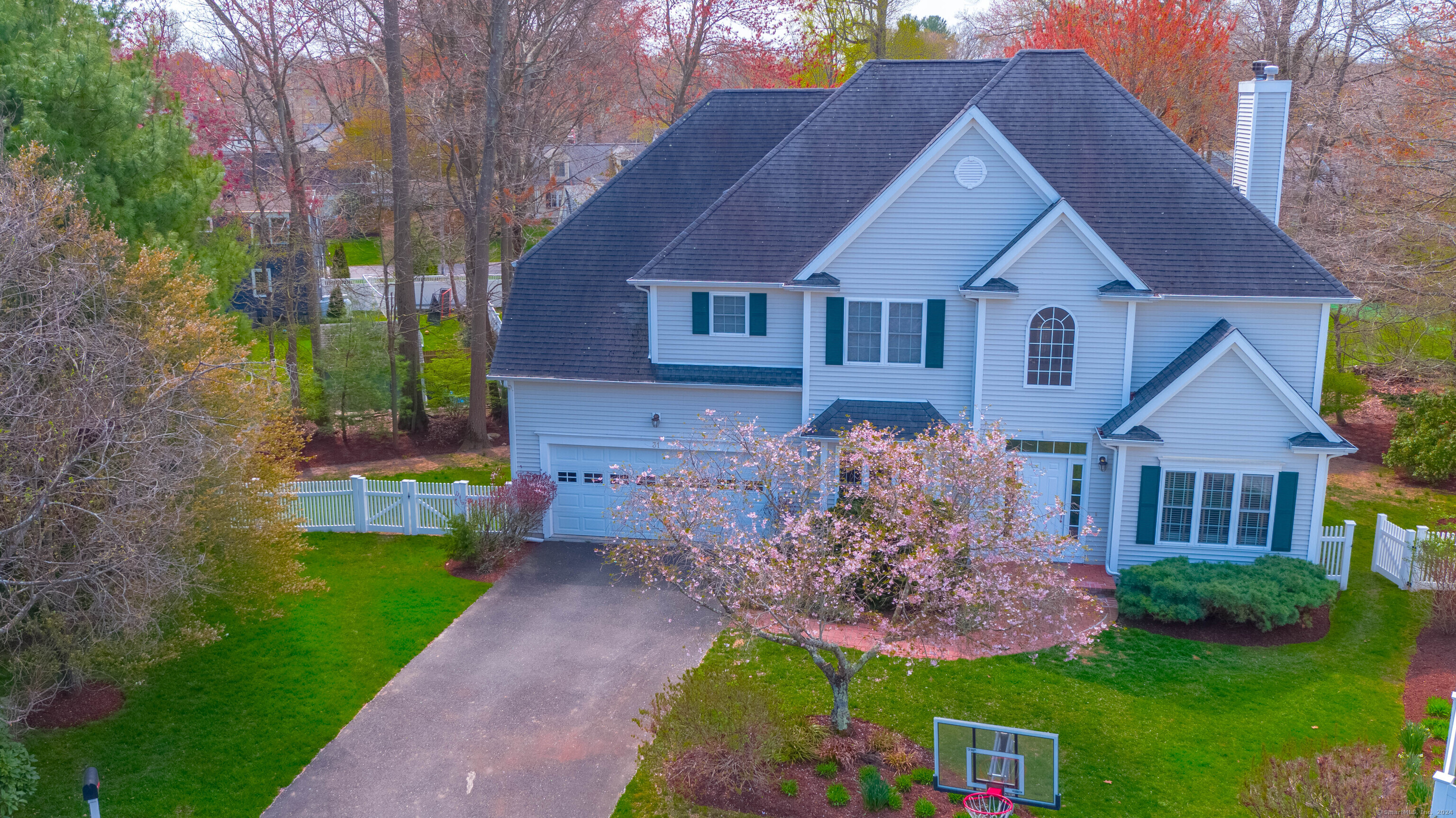 31 Oliva Place