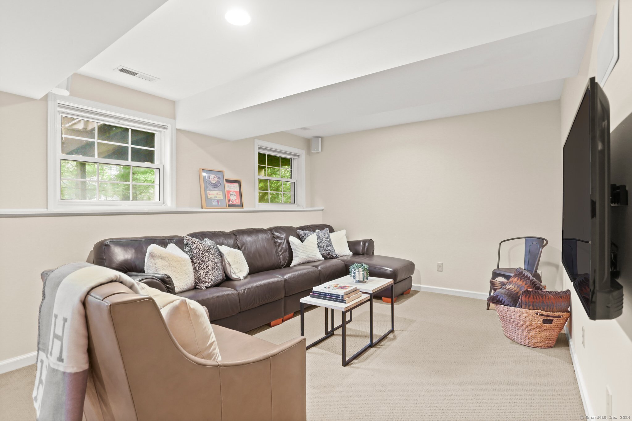 31 Oliva Place
