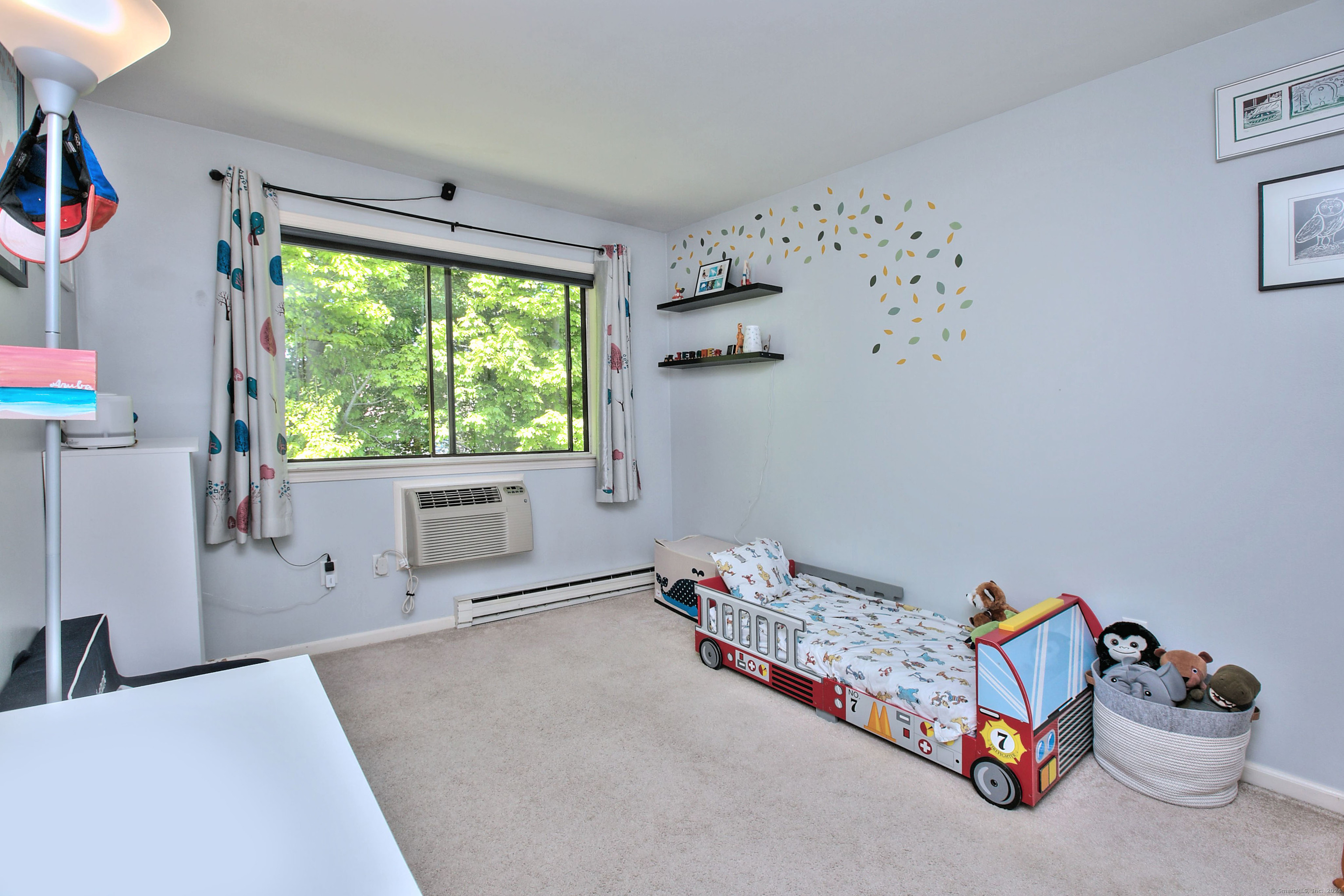36 Highview Avenue APT 3