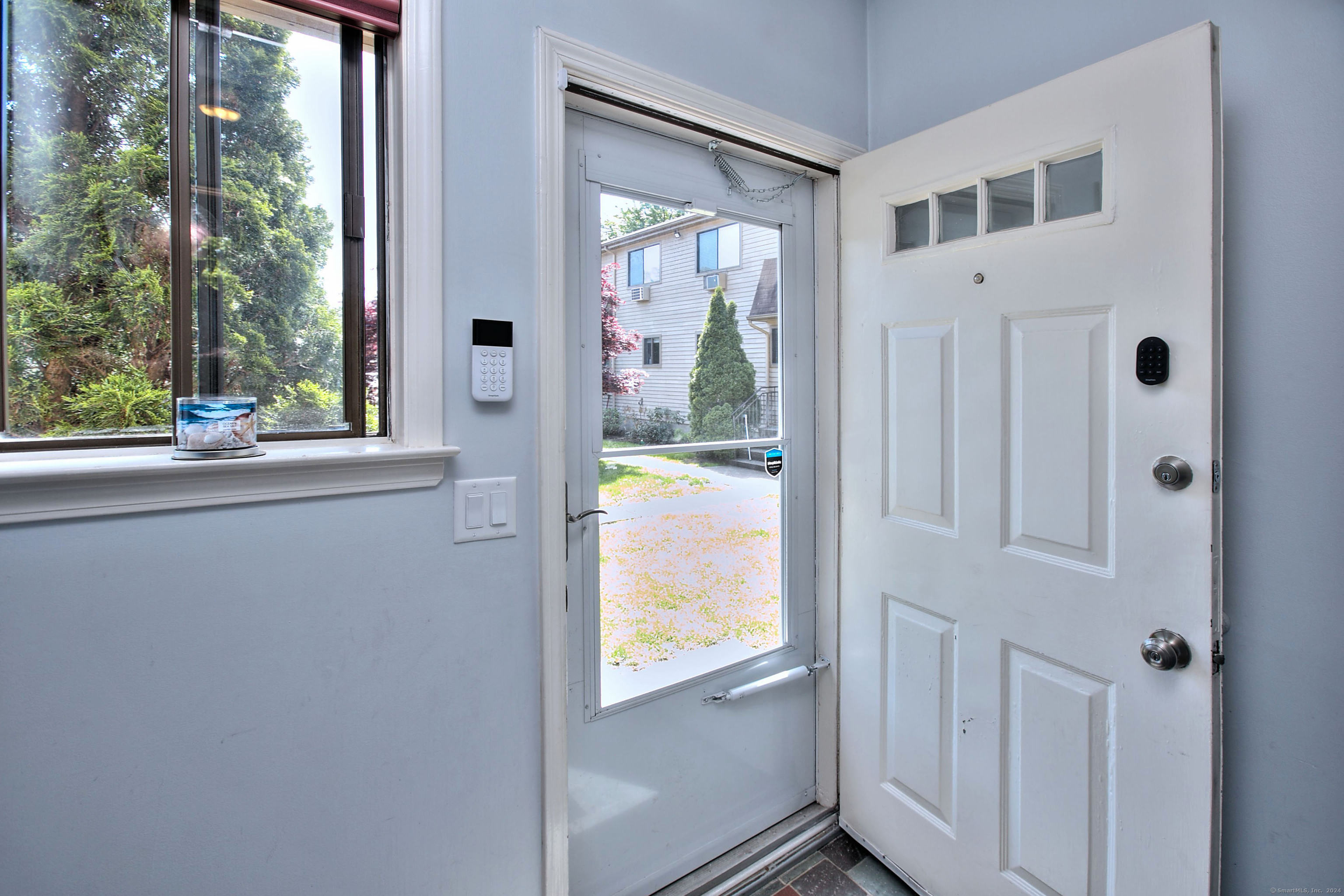 36 Highview Avenue APT 3