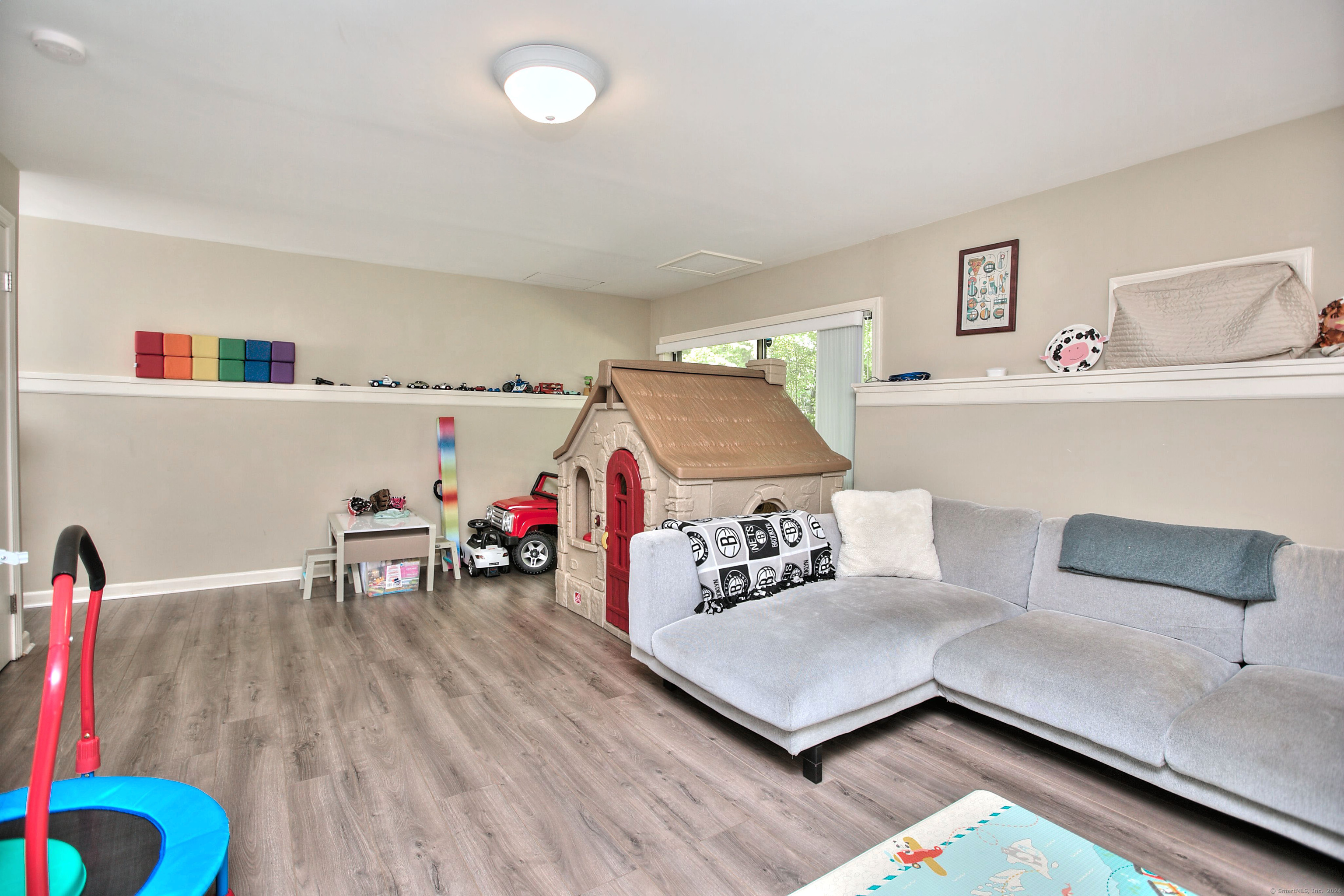 36 Highview Avenue APT 3