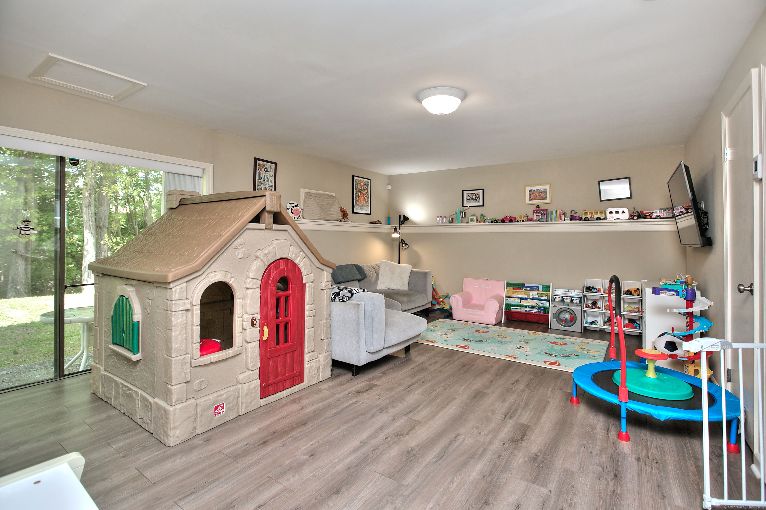 36 Highview Avenue APT 3