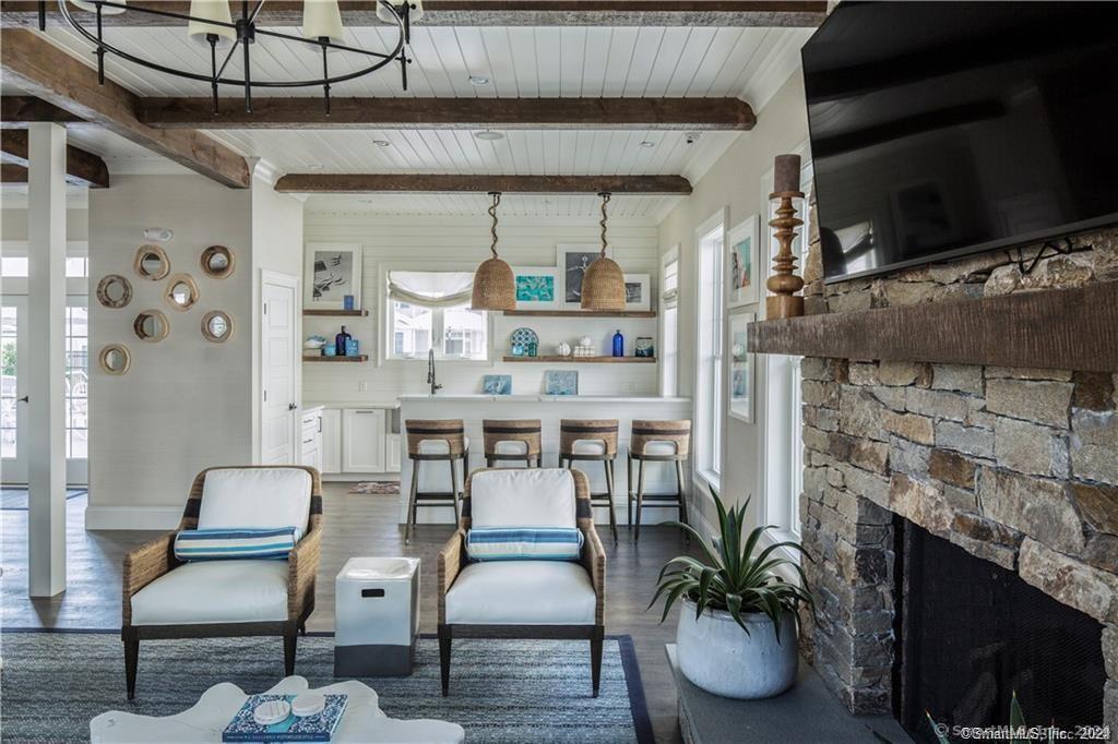 115 Colonial Road Unit: 41