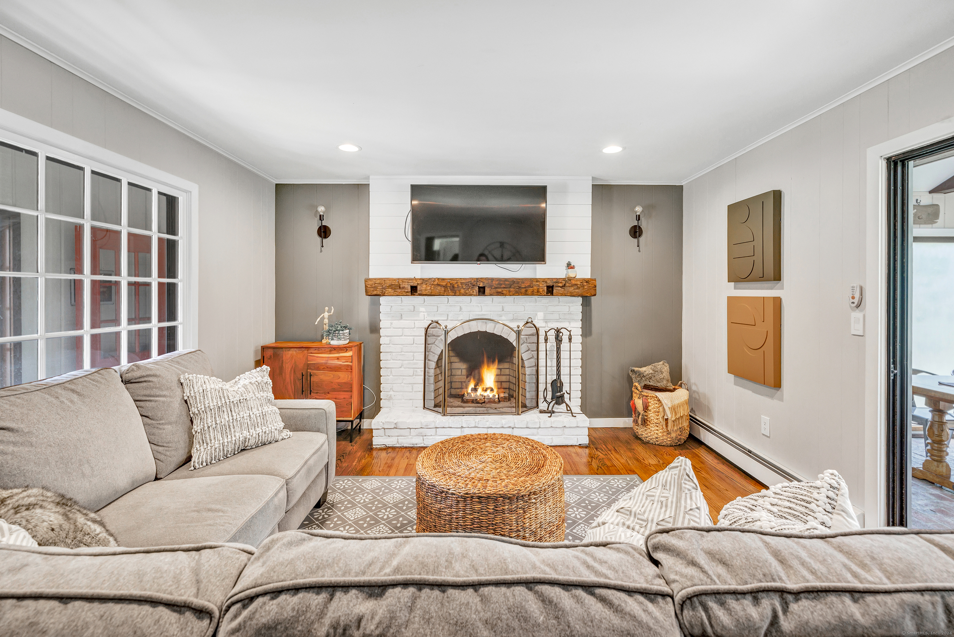 735 Daniels Farm Road