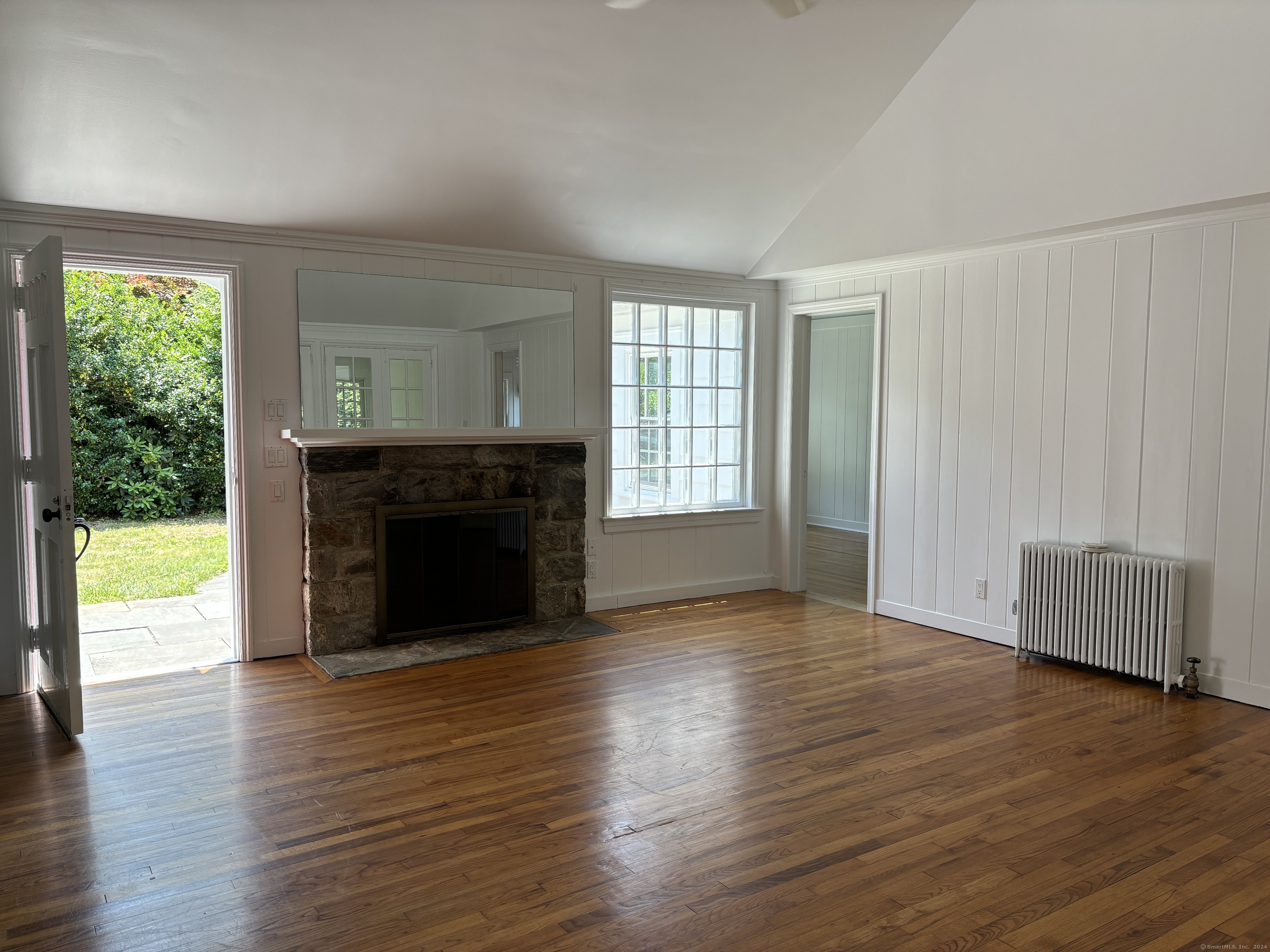 67 Grove Point