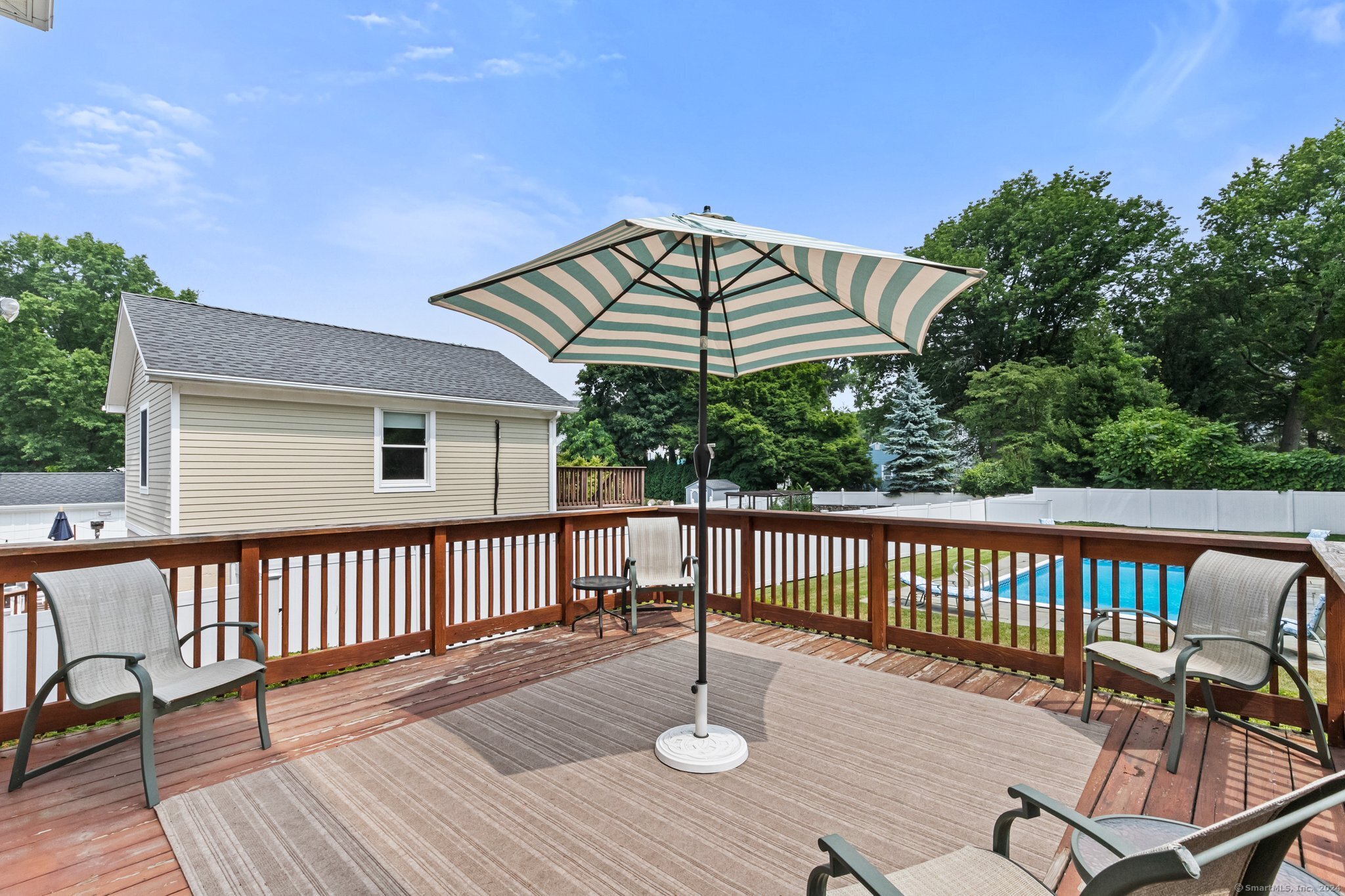15 Thornhill Road