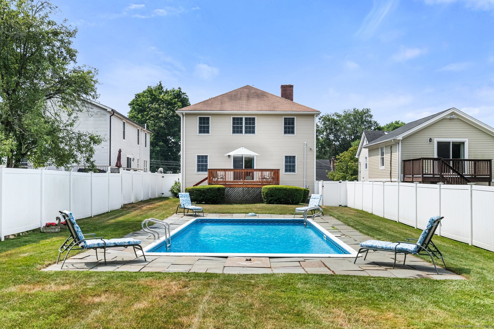 15 Thornhill Road