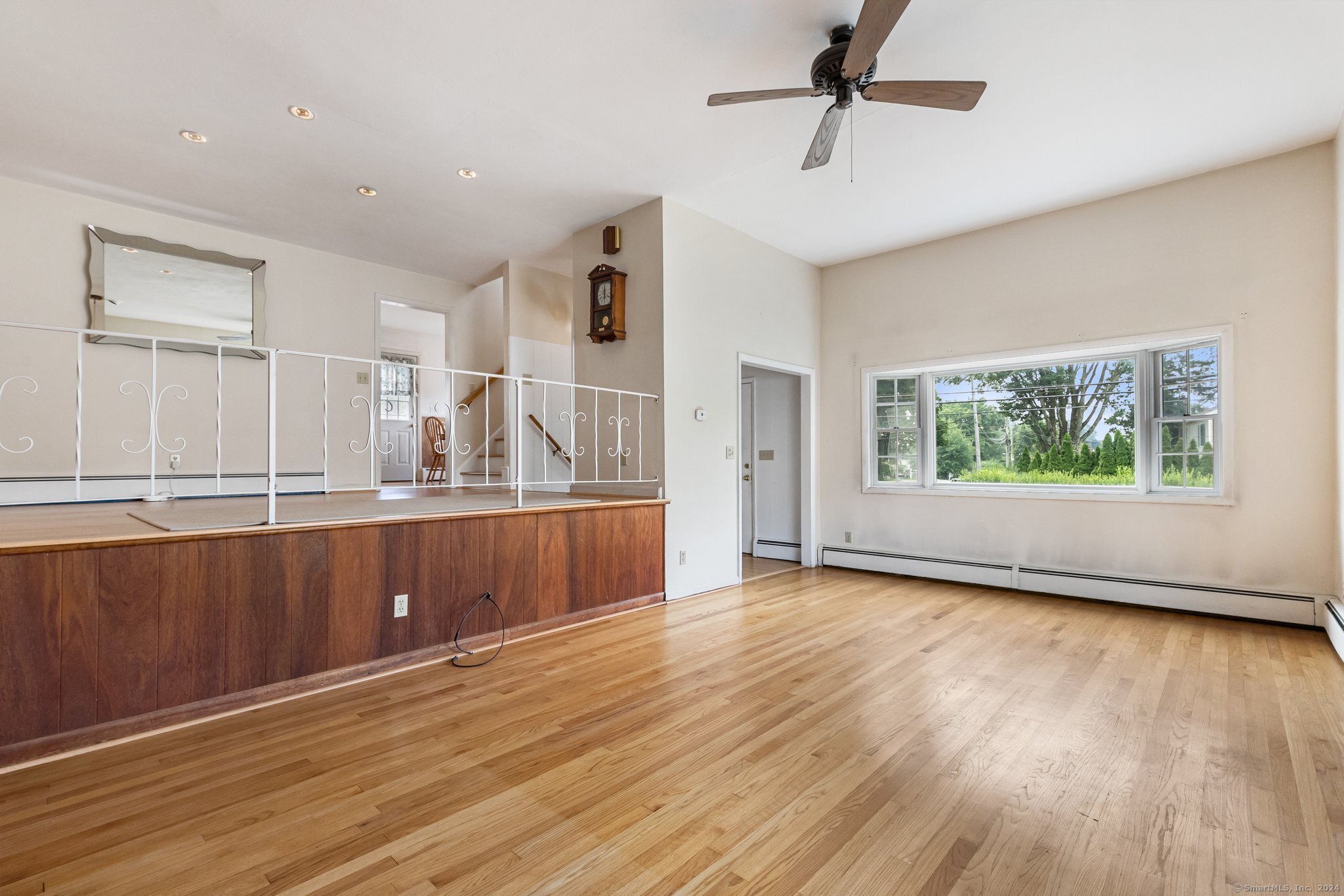 15 Thornhill Road