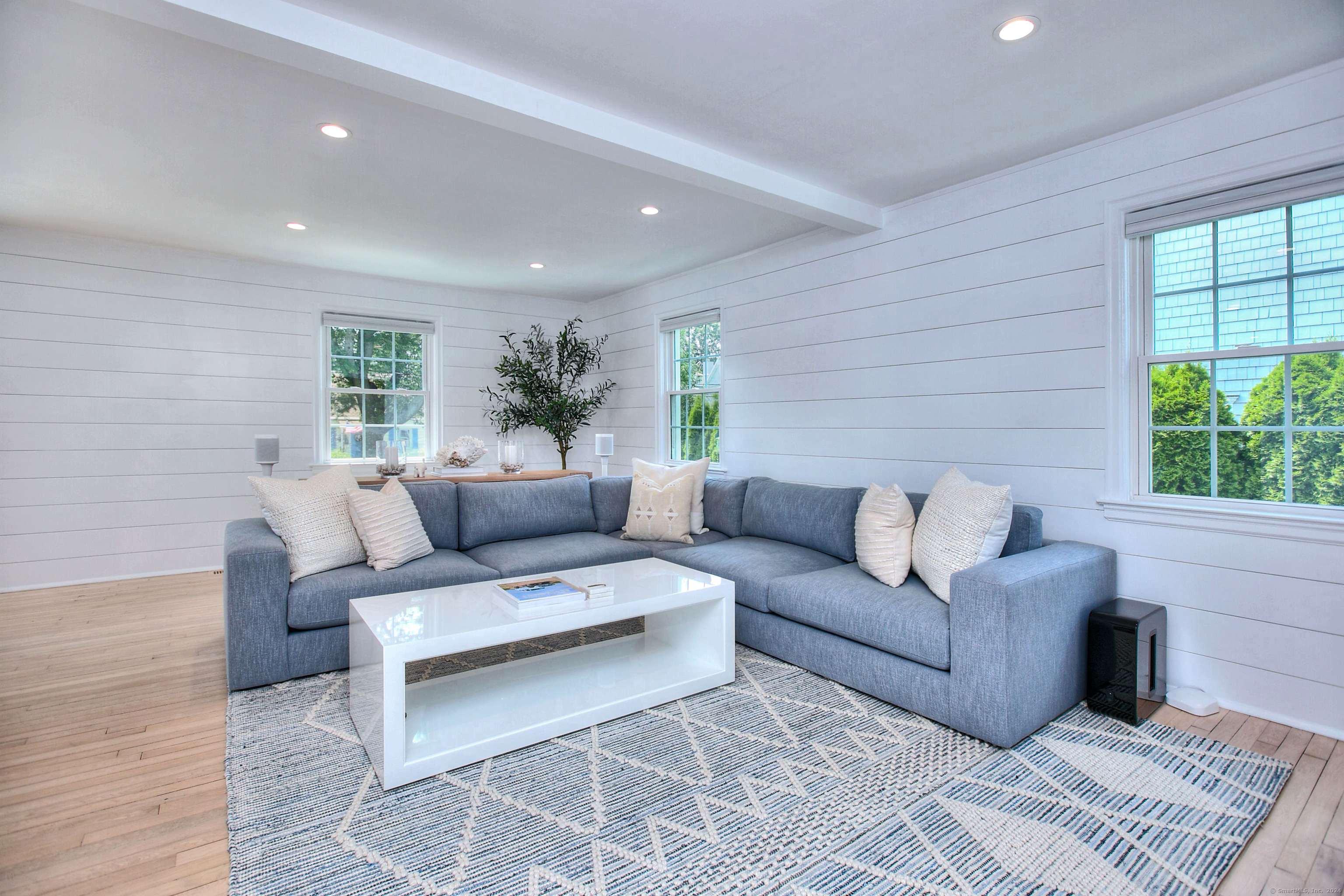 537 Penfield Road
