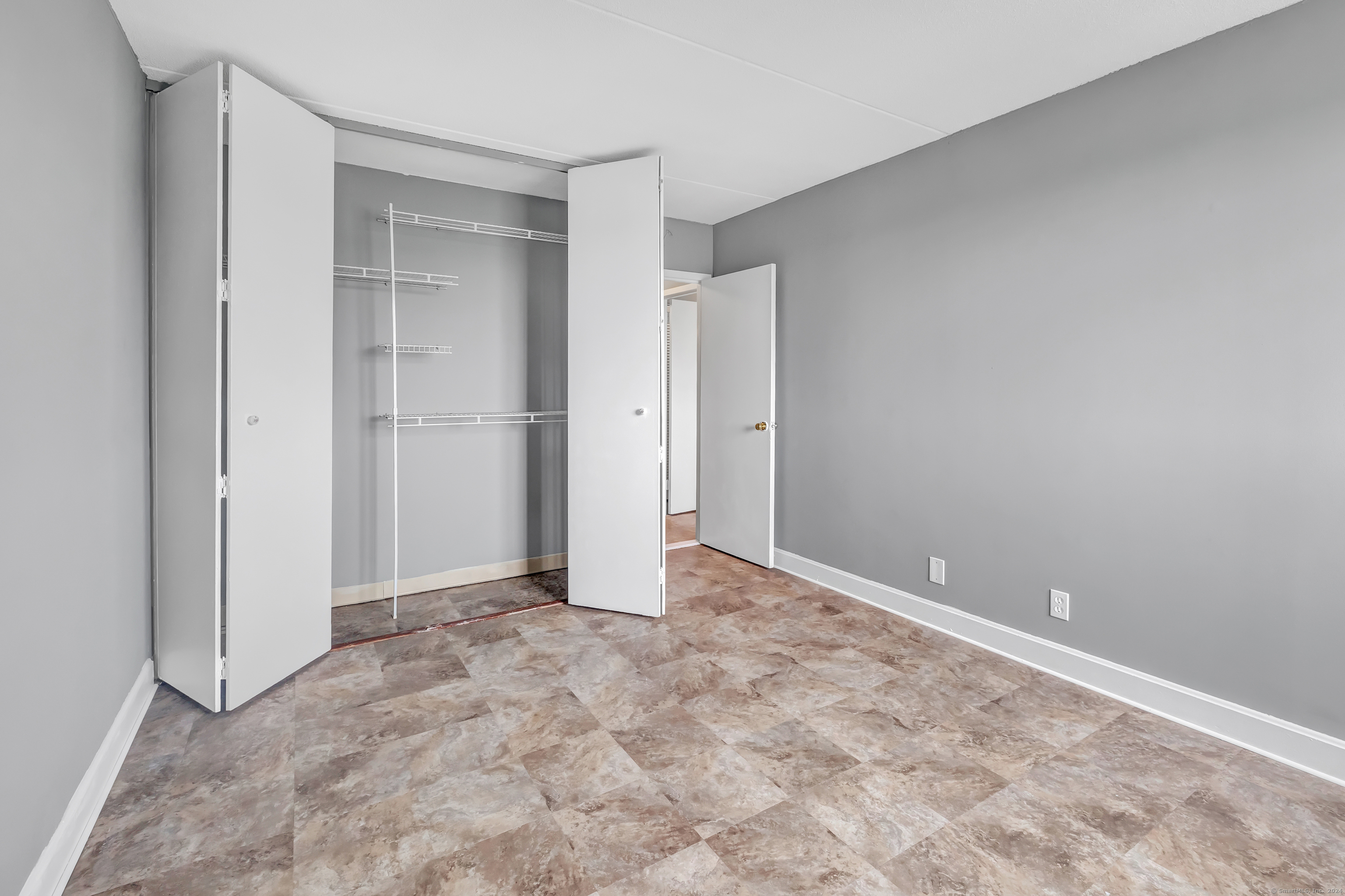 120 Huntington Turnpike 602