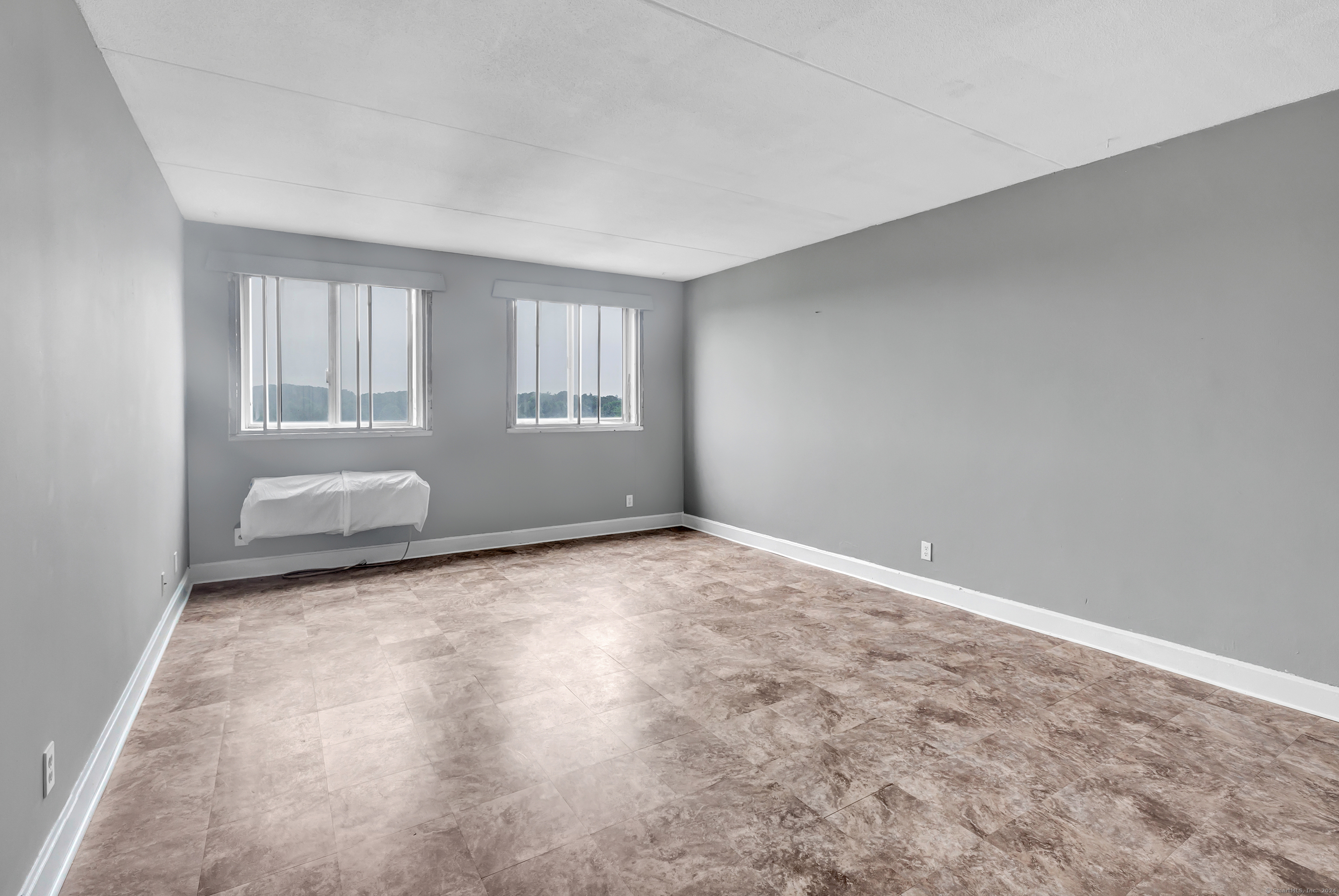 120 Huntington Turnpike 602