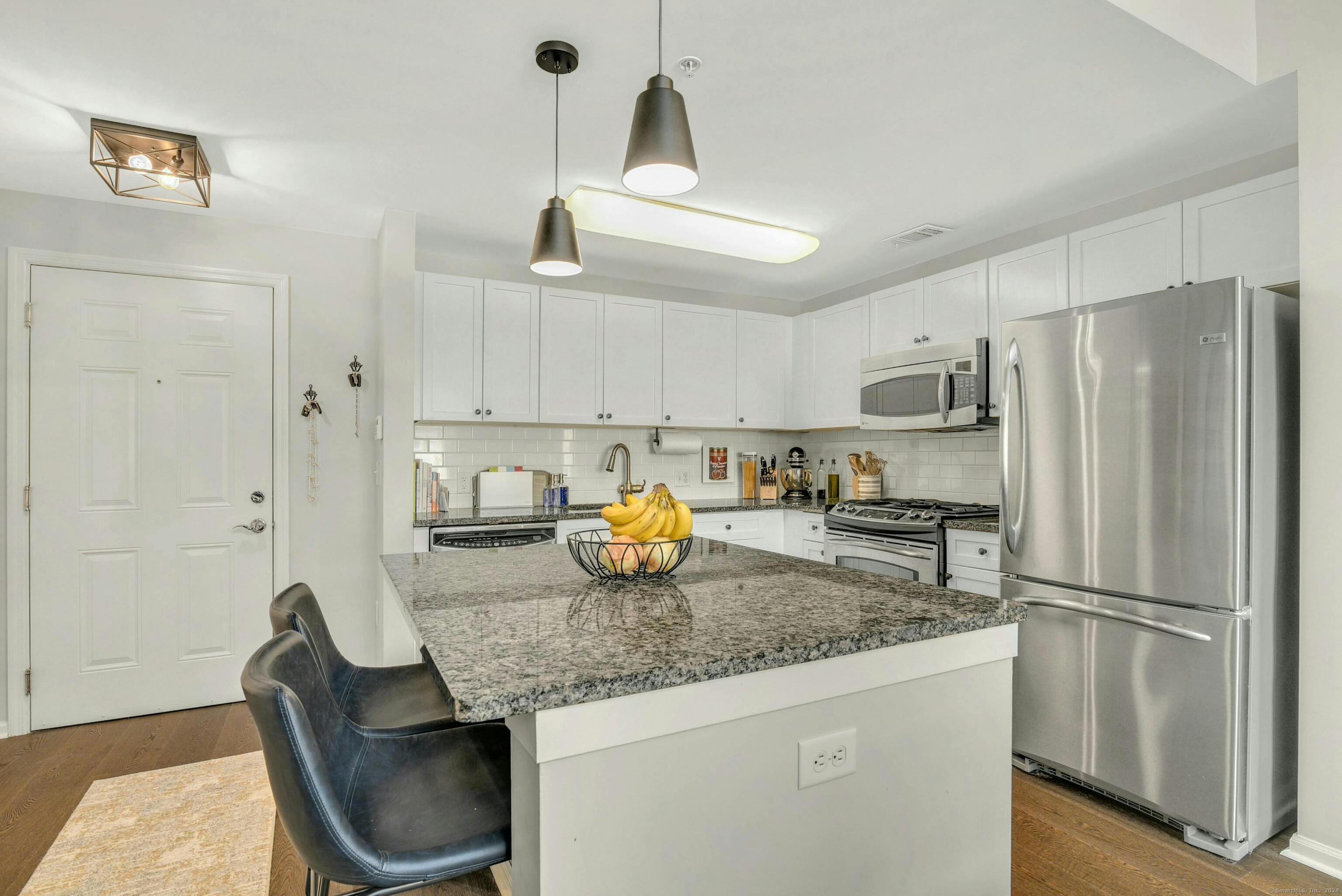 850 East Main Street Unit: APT.508