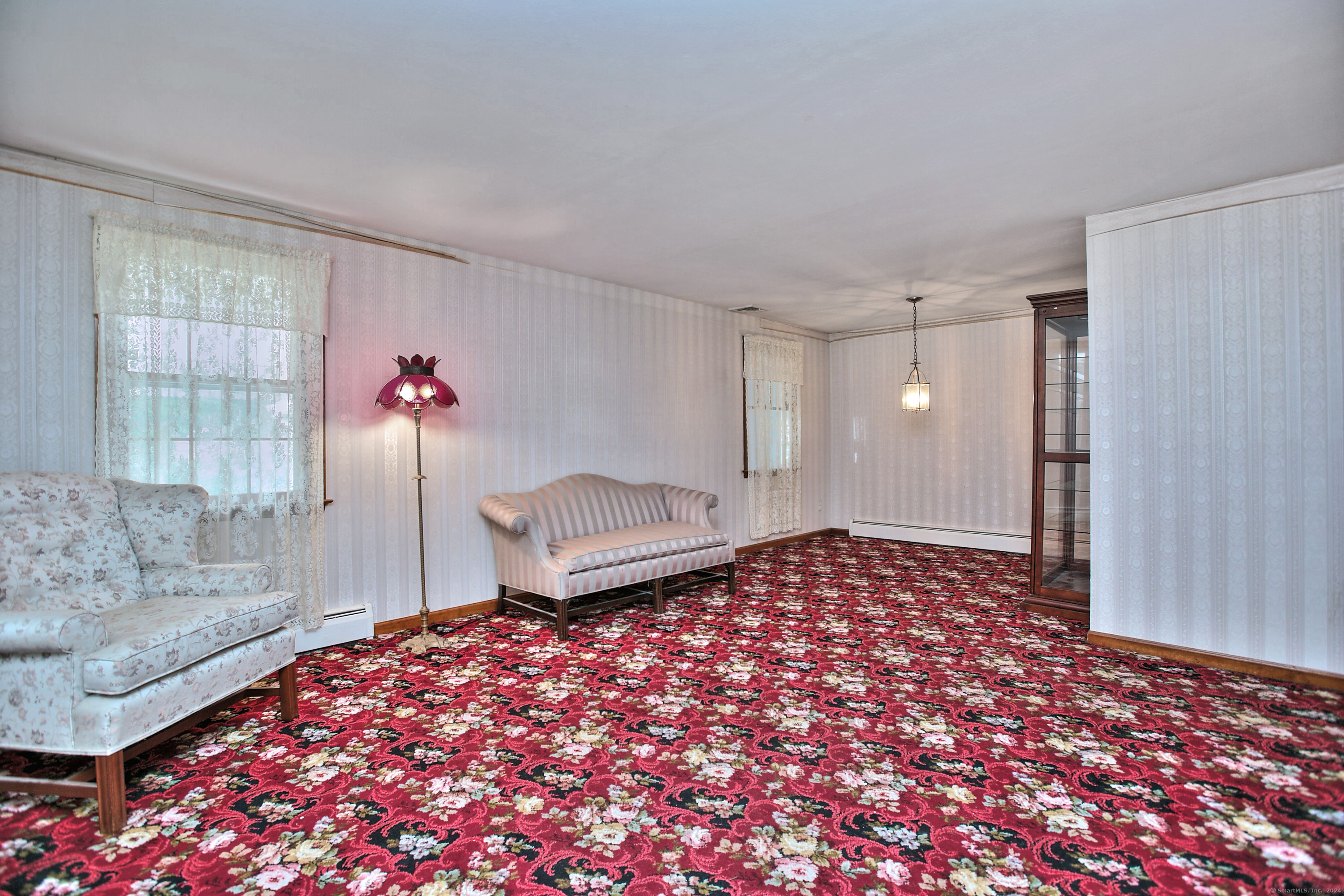 33 Meadowlark Drive