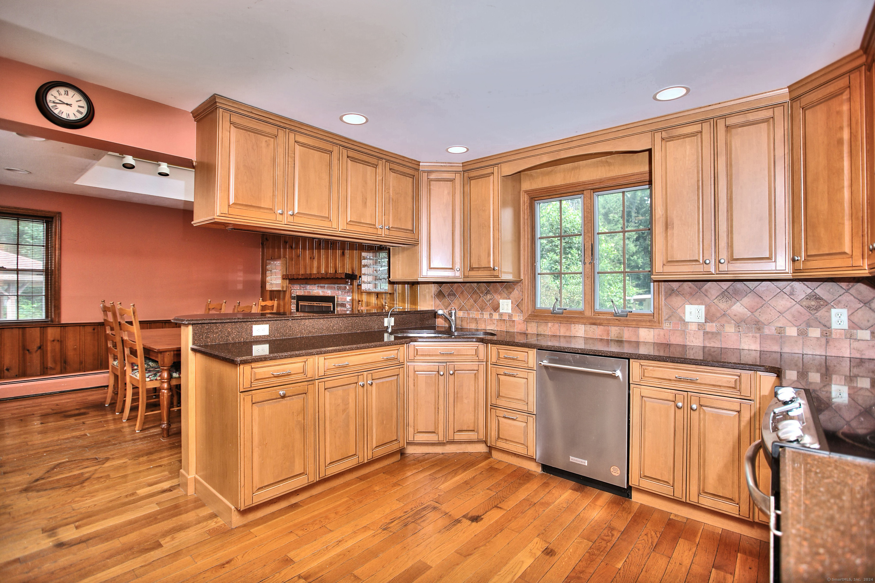 33 Meadowlark Drive