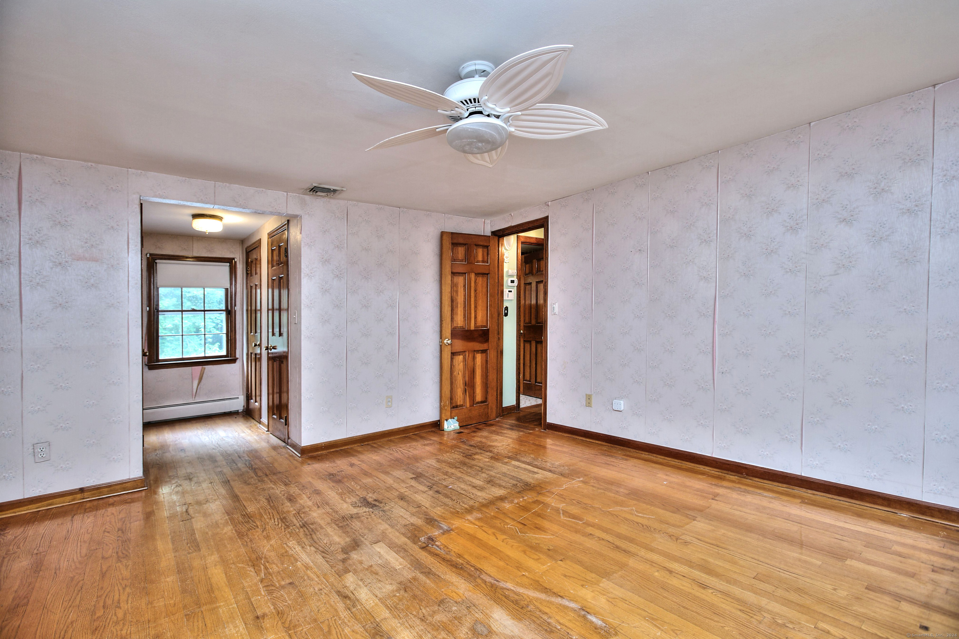 33 Meadowlark Drive