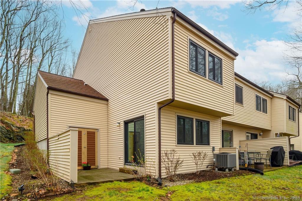 56 Idlewood Unit: 56