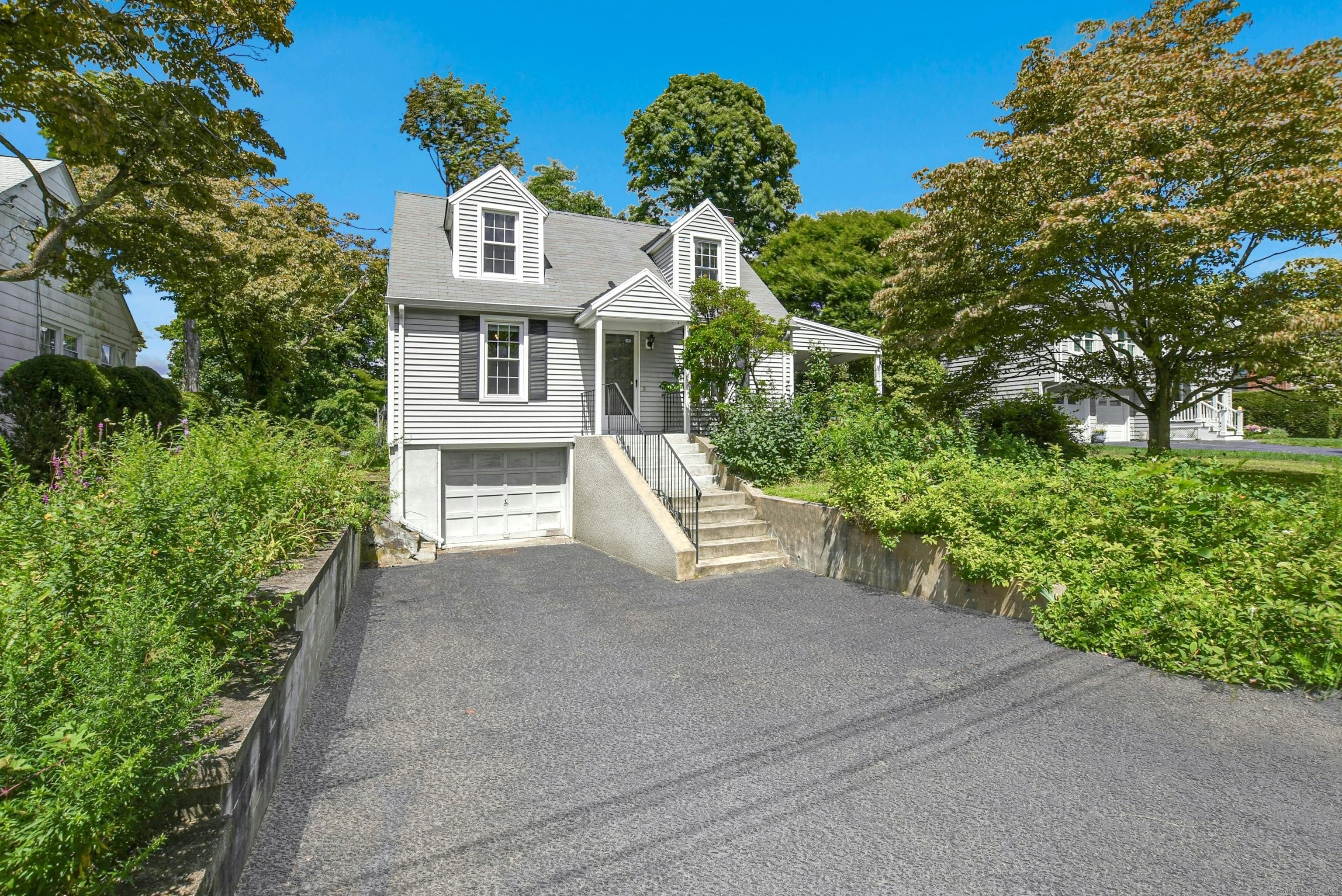 59 Sasco Hill Terrace