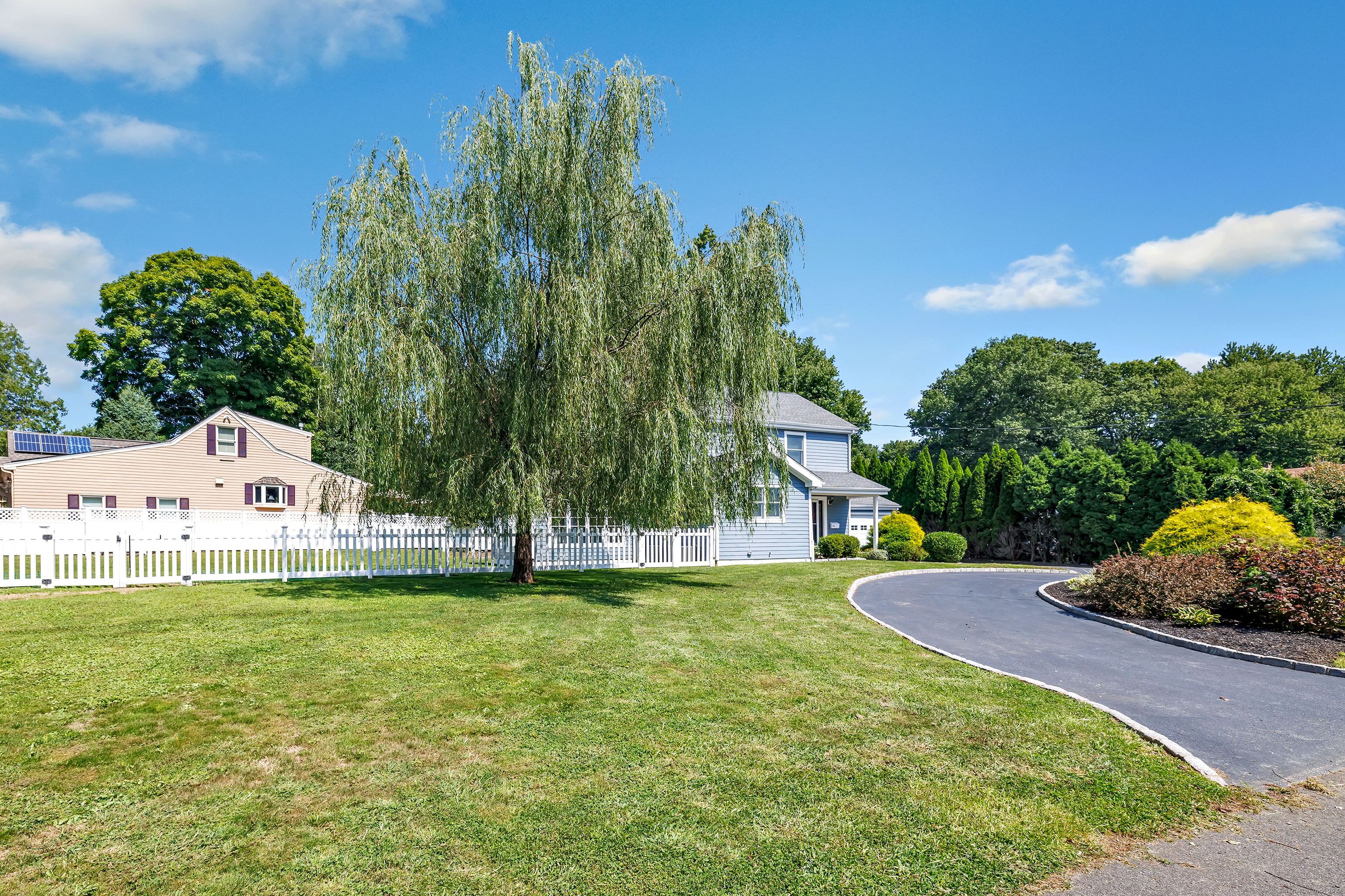 26 Bonheur Road