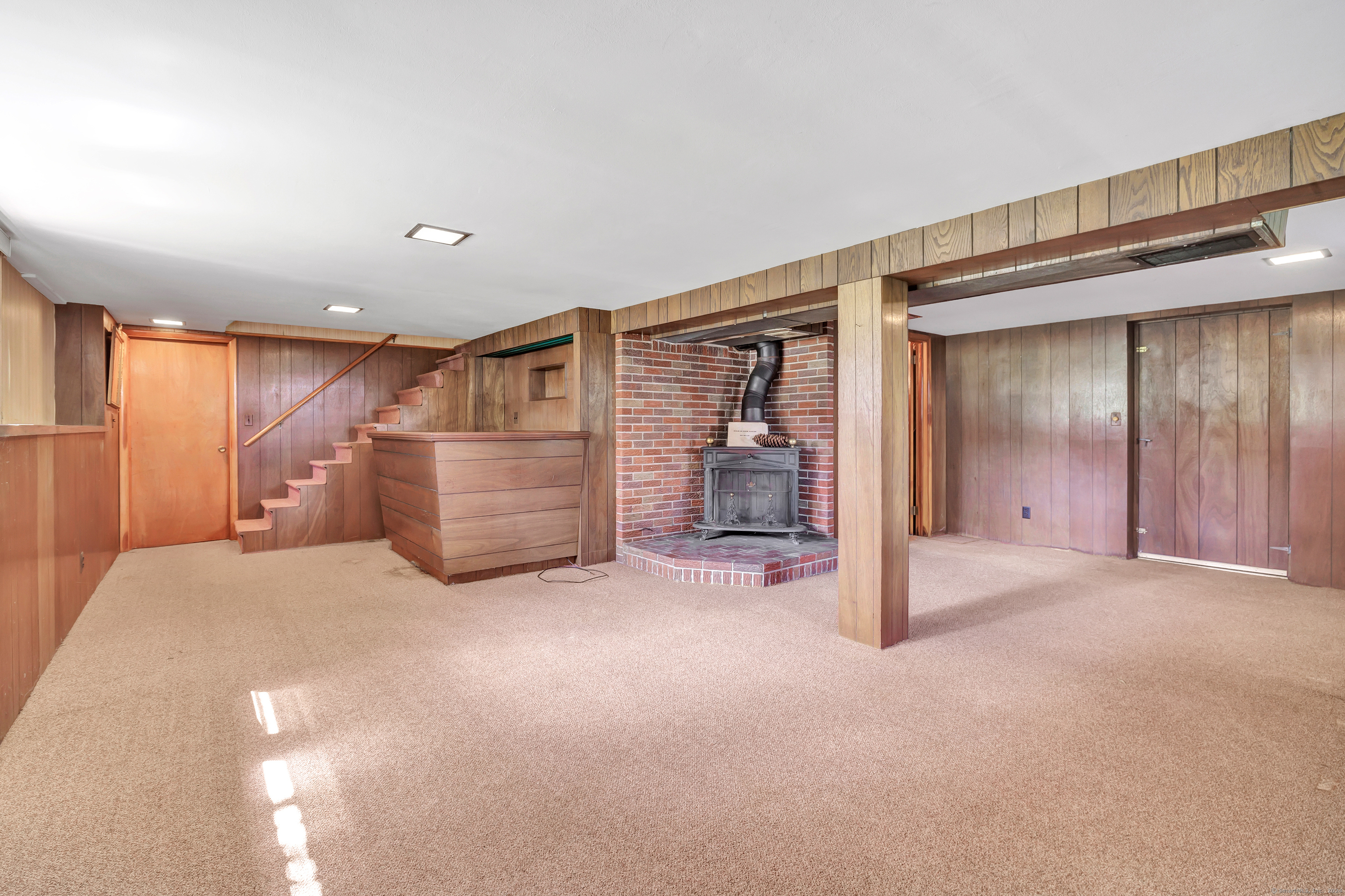 160 Nemergut Drive