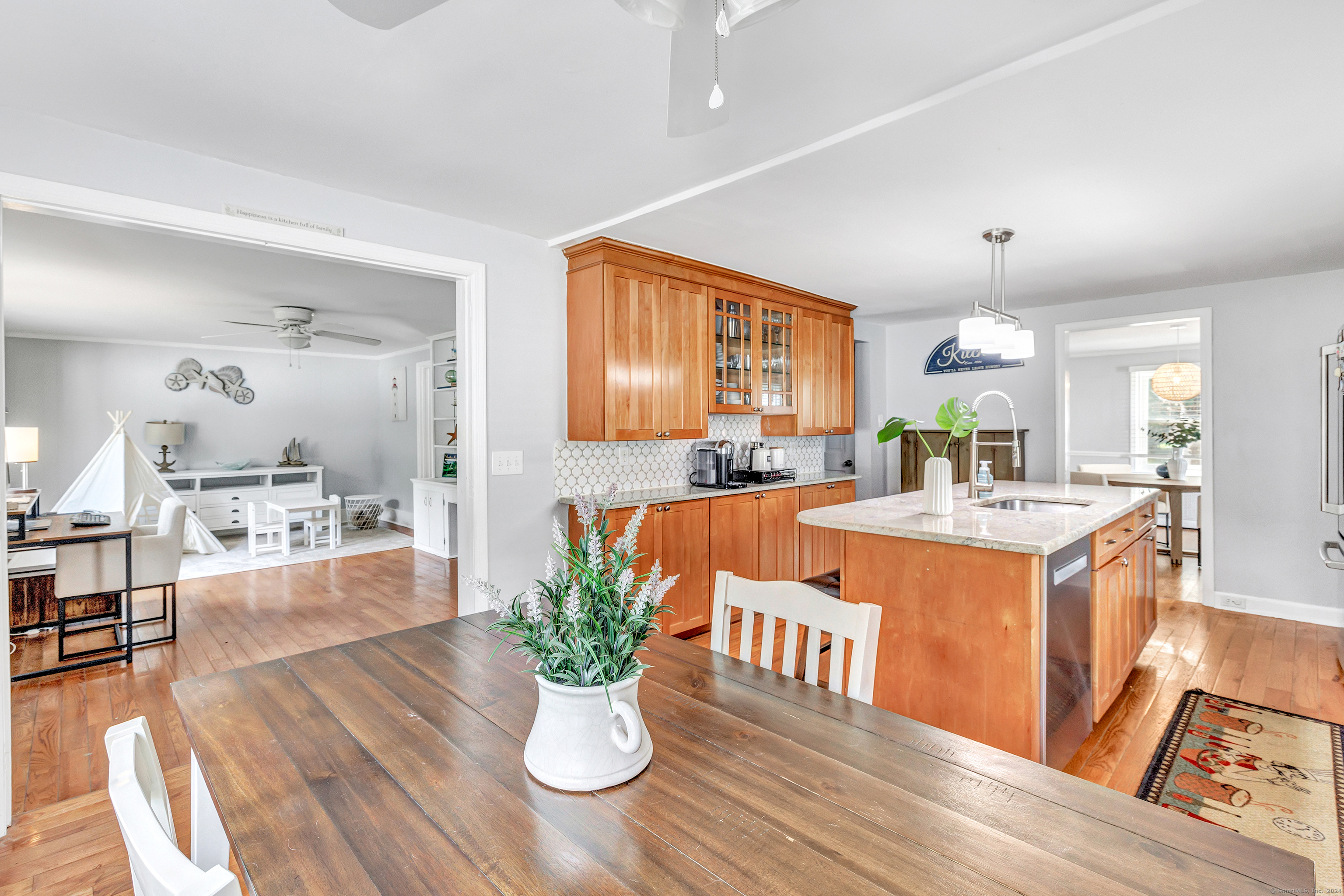 136 Henderson Road