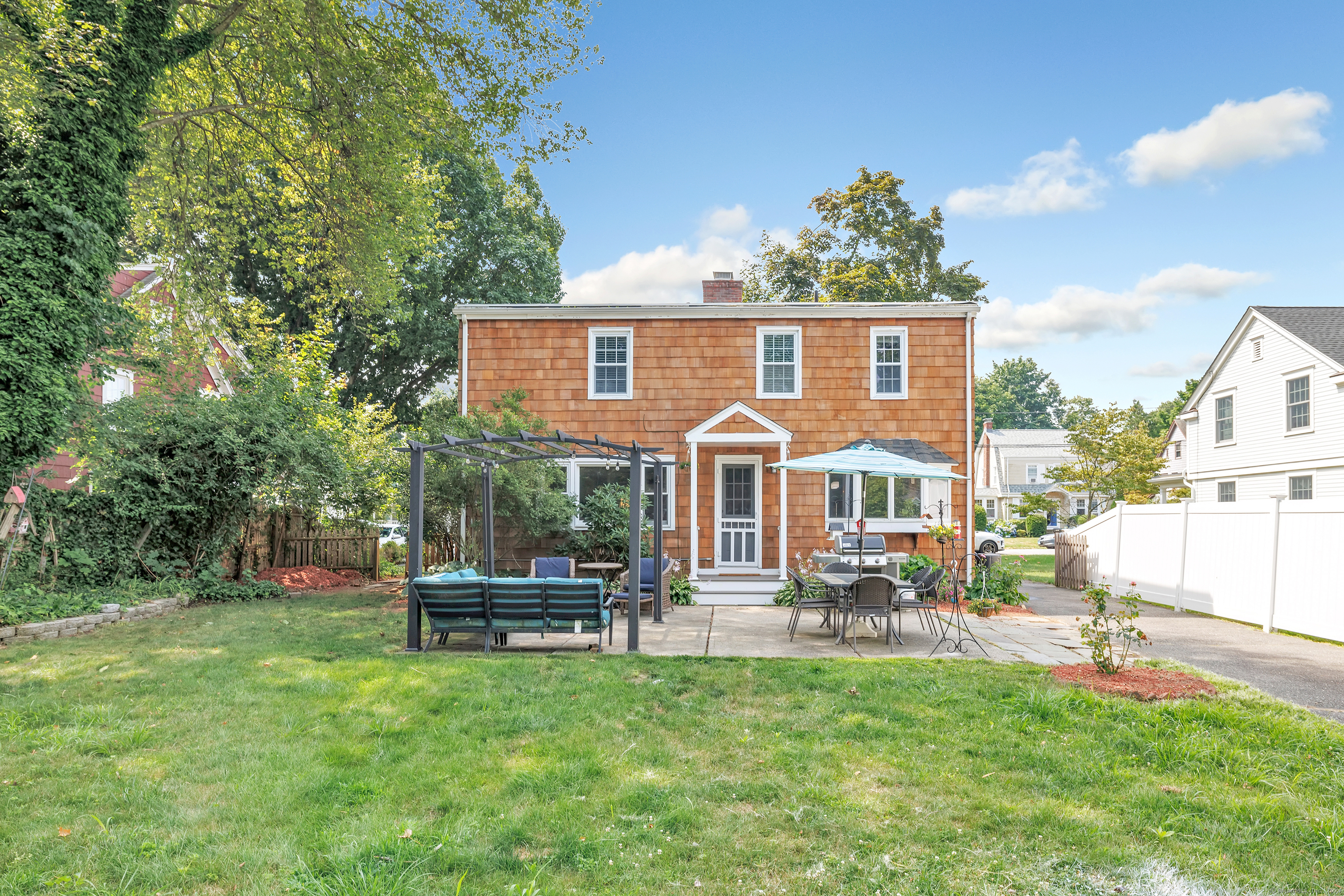 136 Henderson Road