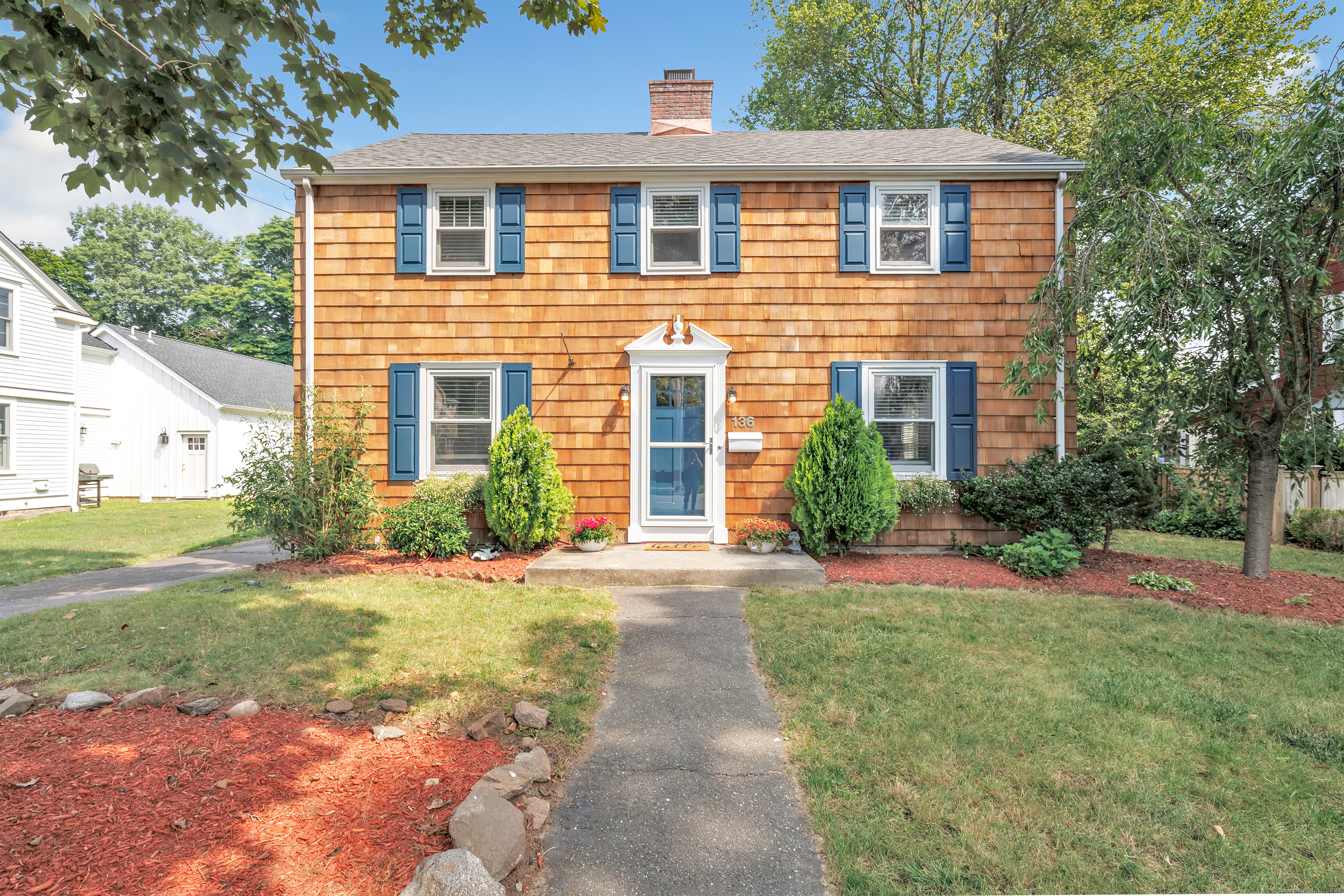 136 Henderson Road