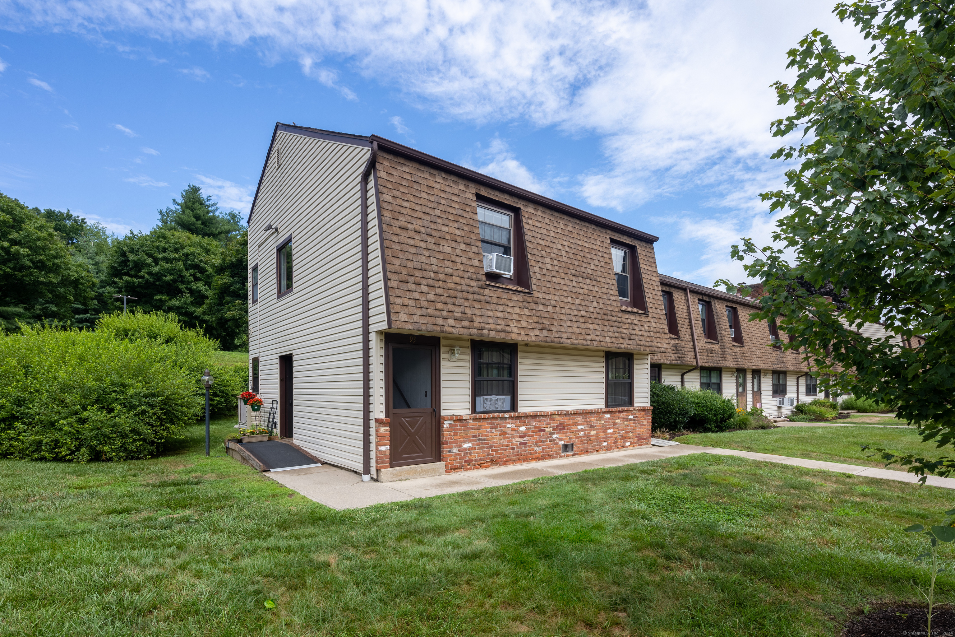 93 Homestead Lane 93