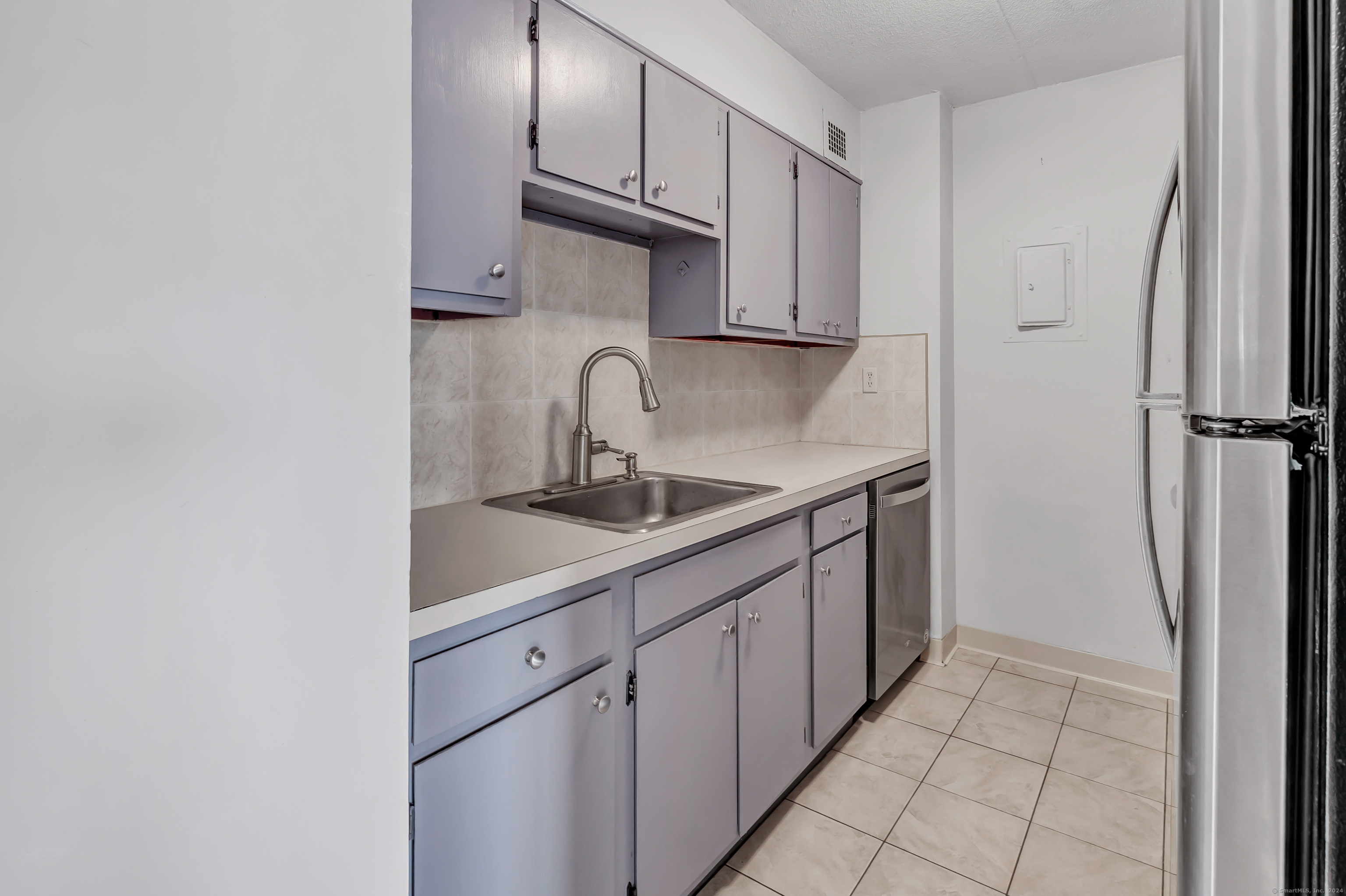 120 Huntington Turnpike 502