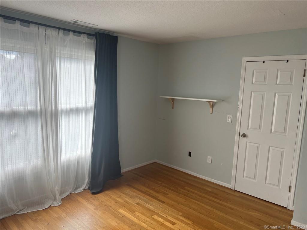 33 Exchange Street 33