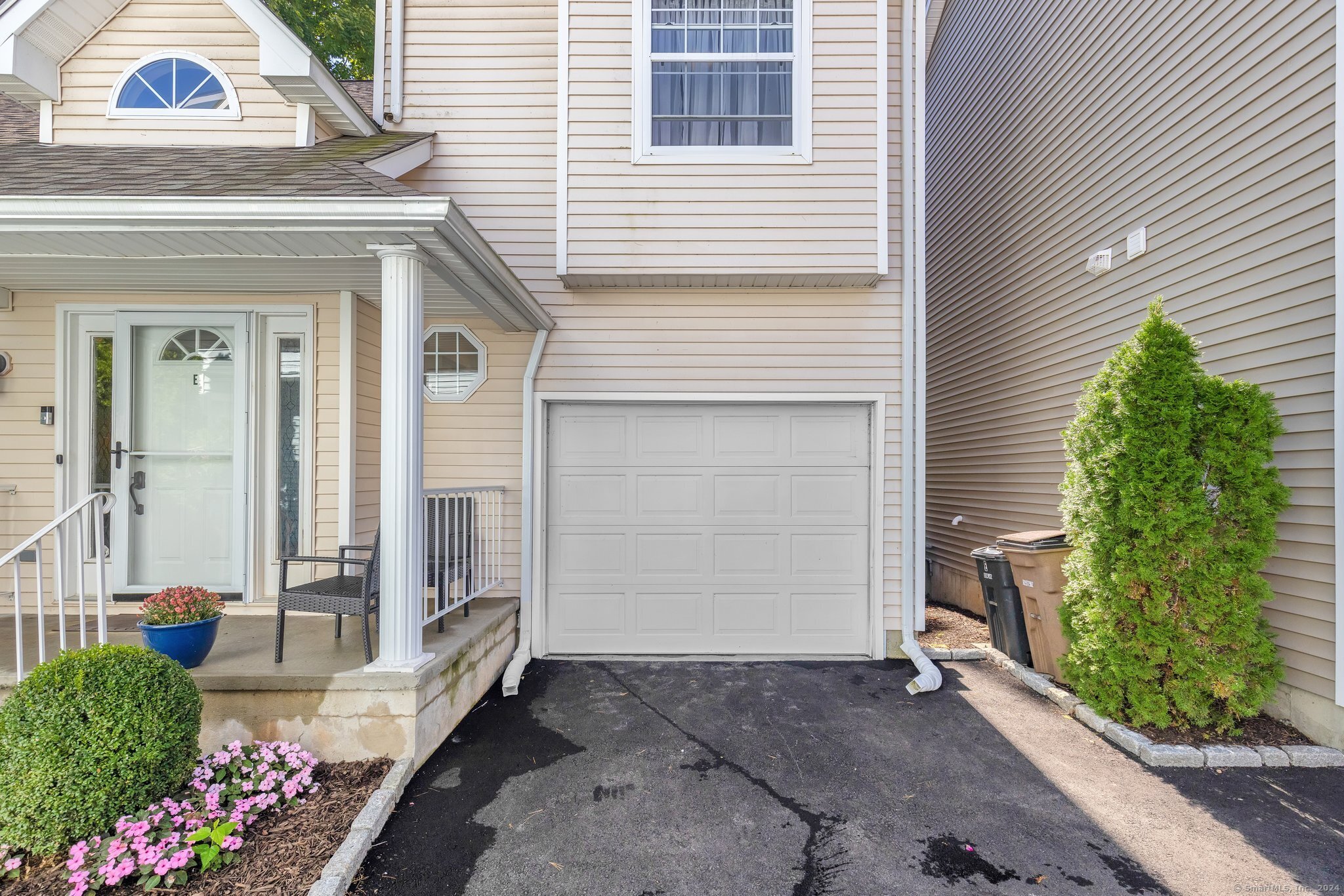 7 Mead Street Unit: APT E