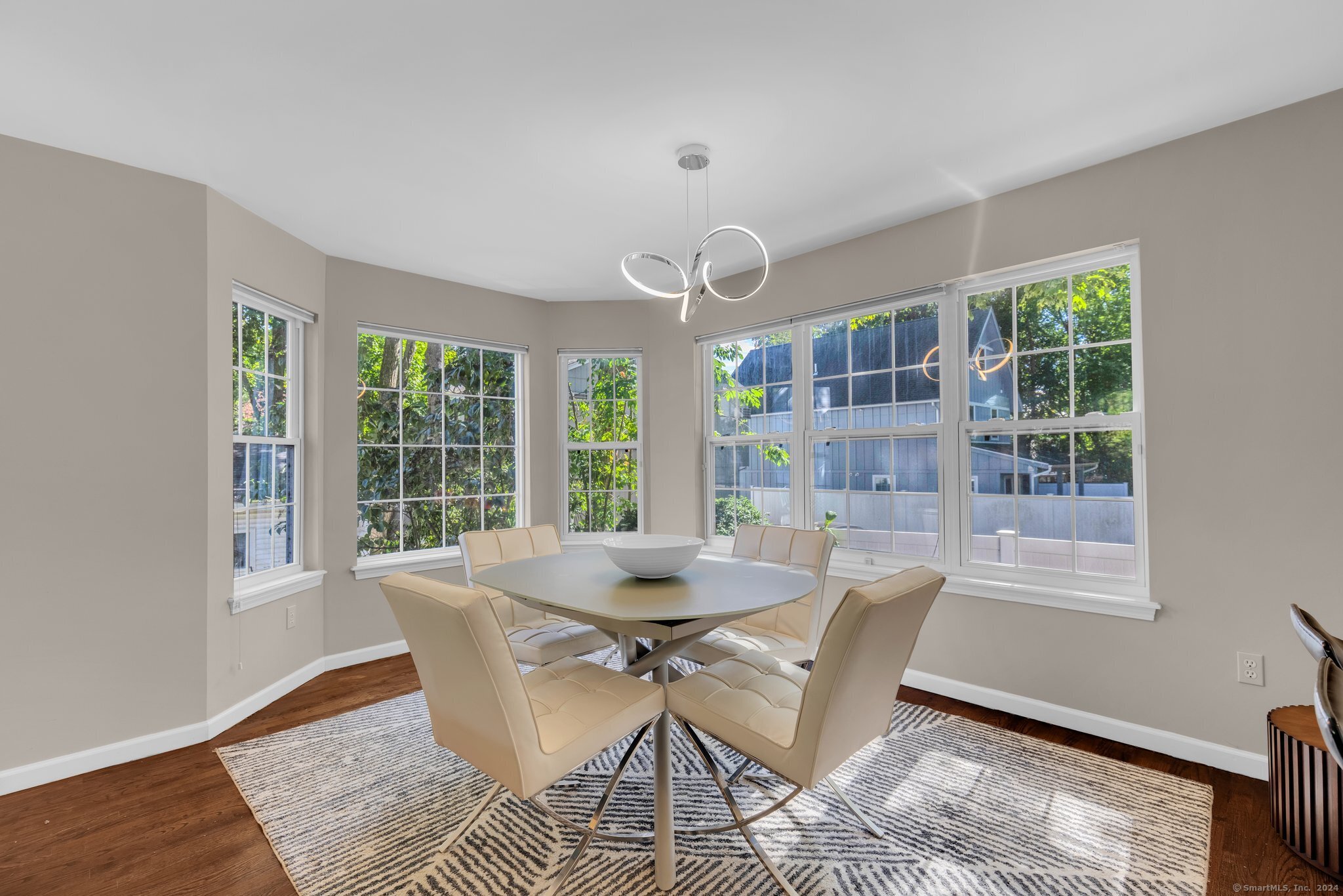 7 Mead Street Unit: APT E